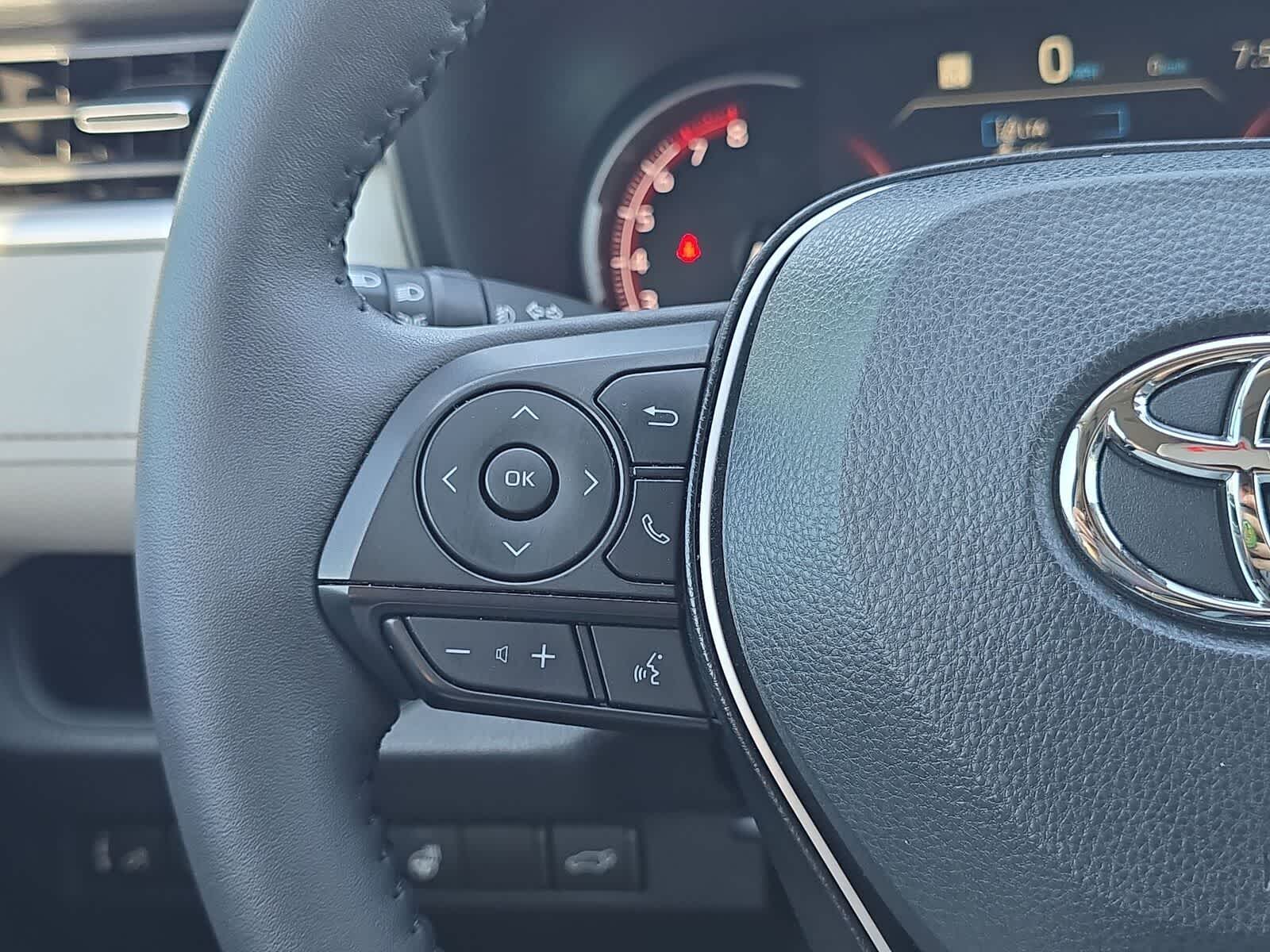 Thumbnail: 2025 Toyota RAV4 - 28