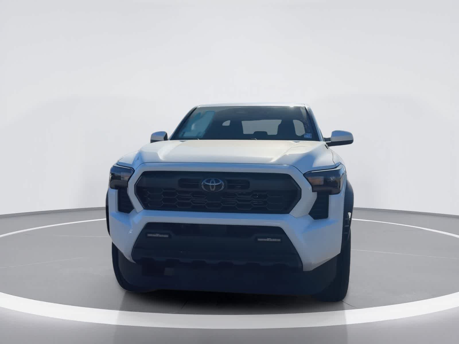 Thumbnail: 2025 Toyota Tacoma - 3