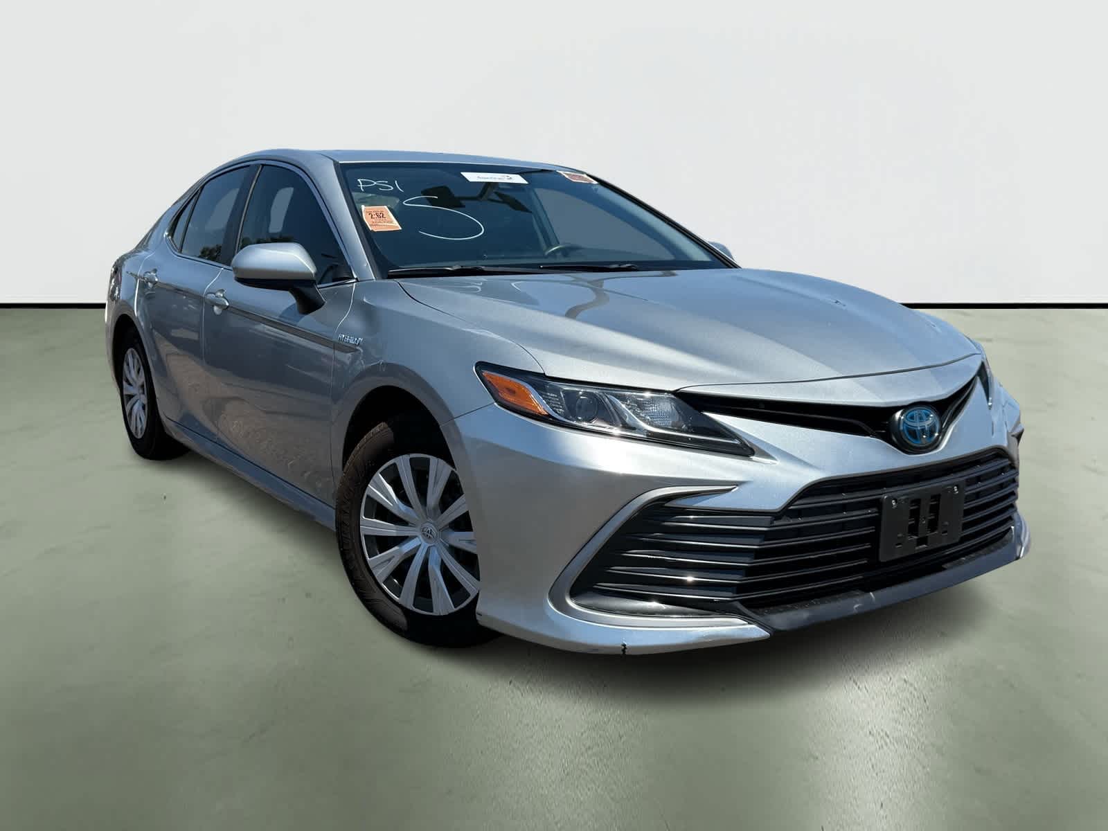 Thumbnail: 2021 Toyota Camry - 3