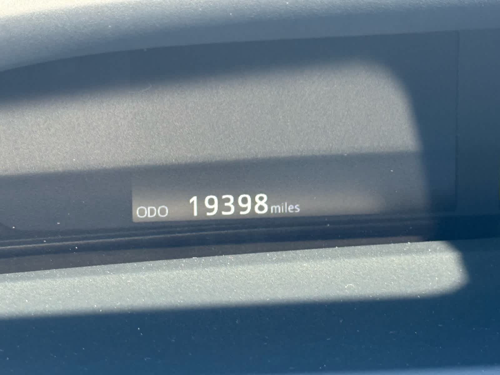 Thumbnail: 2022 Toyota Prius - 18