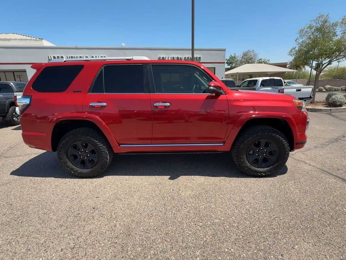 2021 Toyota 4Runner Limited 9