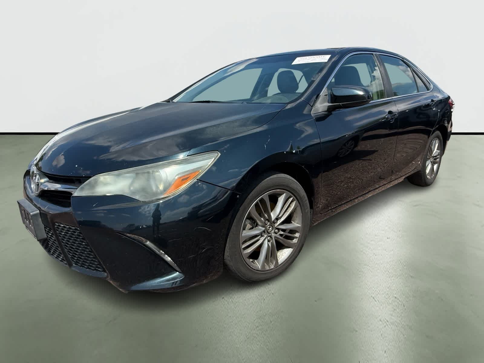 Thumbnail: 2015 Toyota Camry - 2