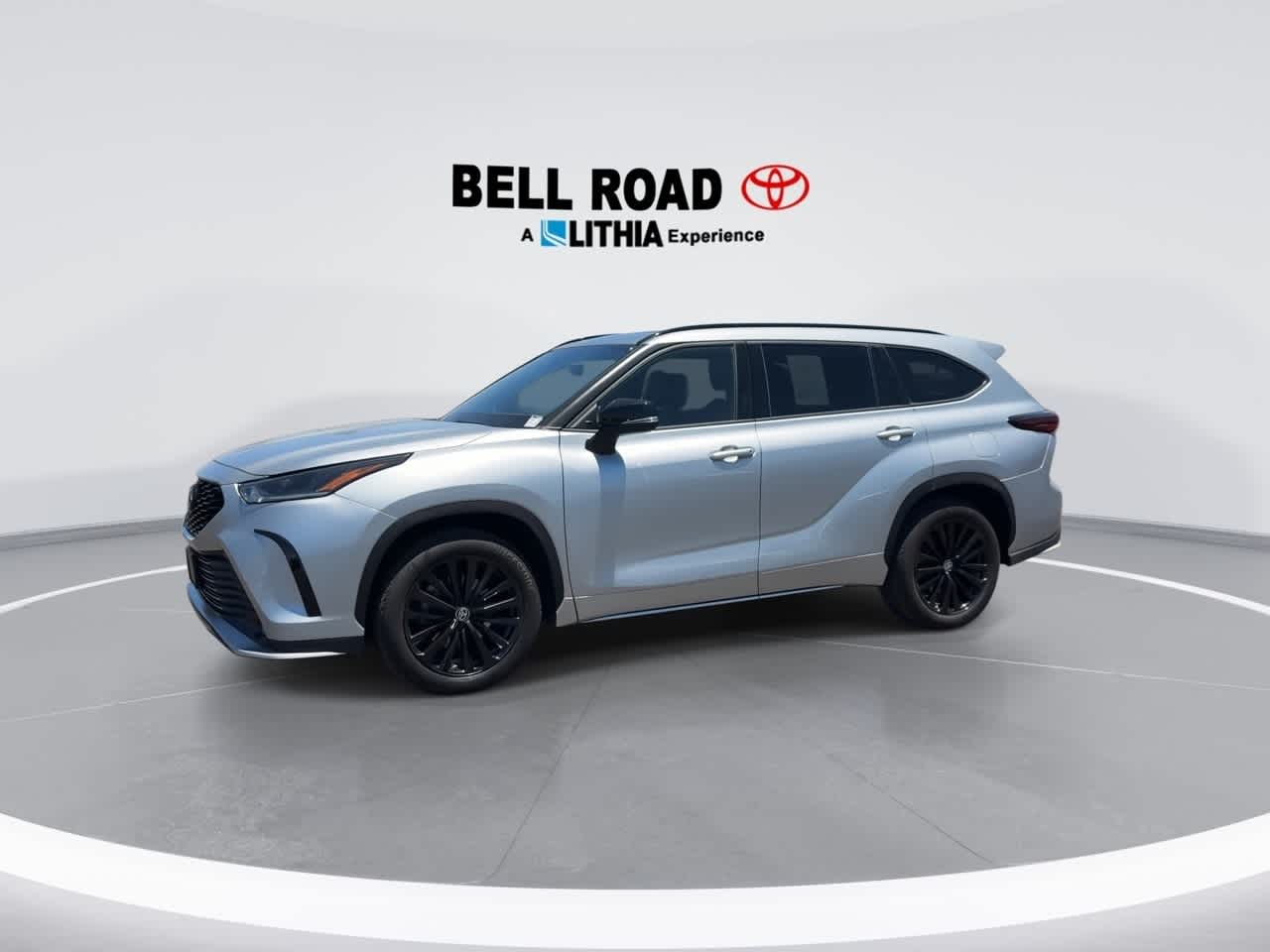 Thumbnail: 2024 Toyota Highlander - 4