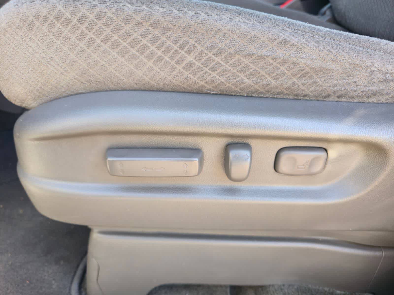 Thumbnail: 2016 Honda Odyssey - 23