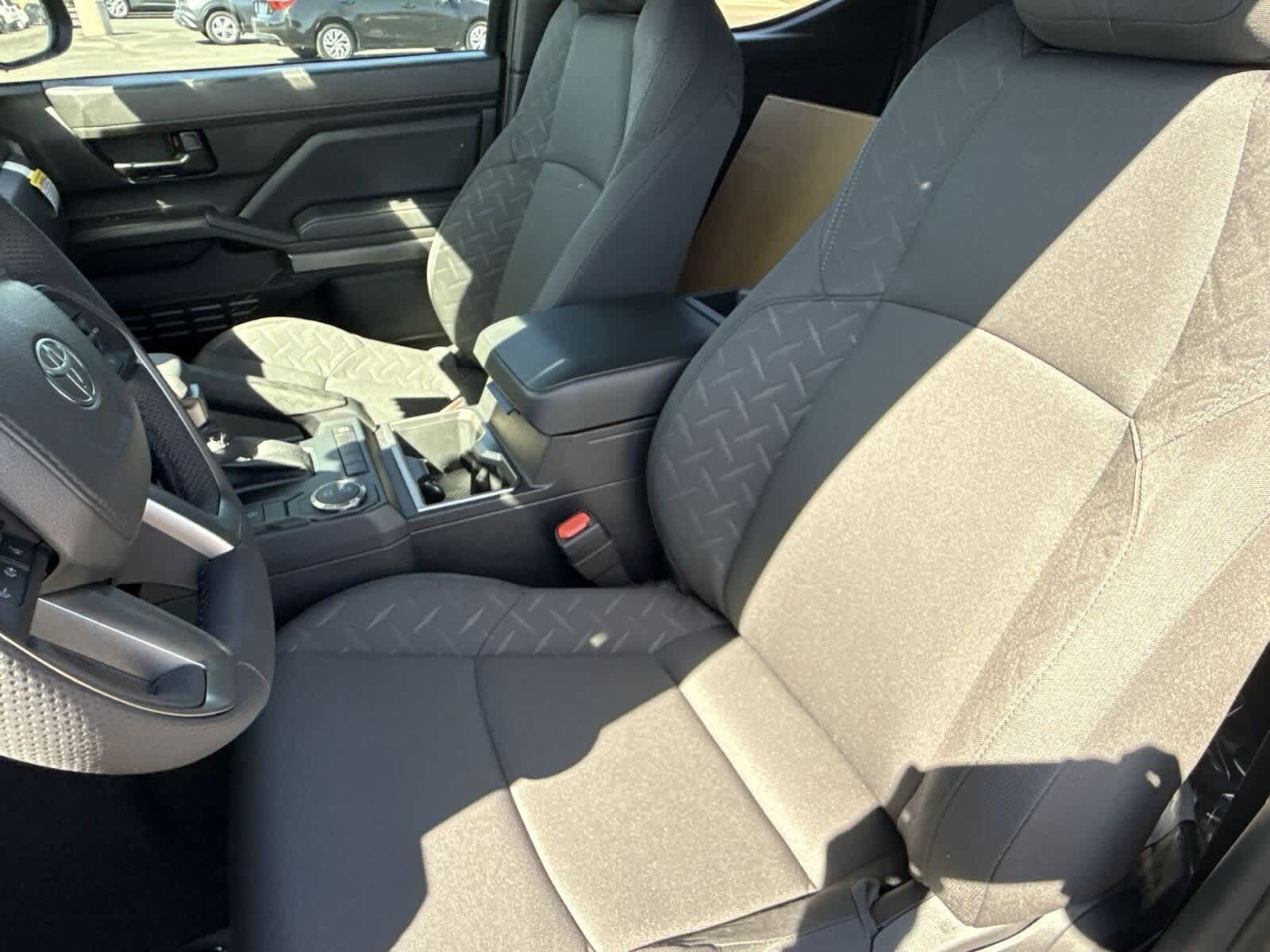 Thumbnail: 2025 Toyota Tacoma - 18