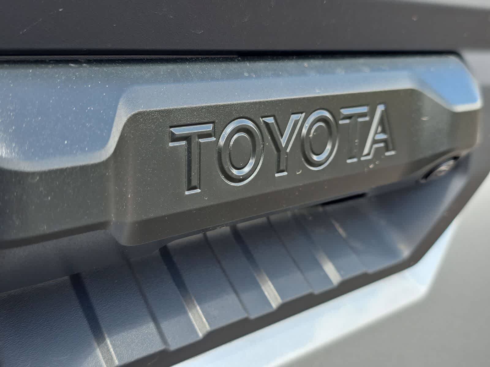 Thumbnail: 2026 Toyota Tundra - 33