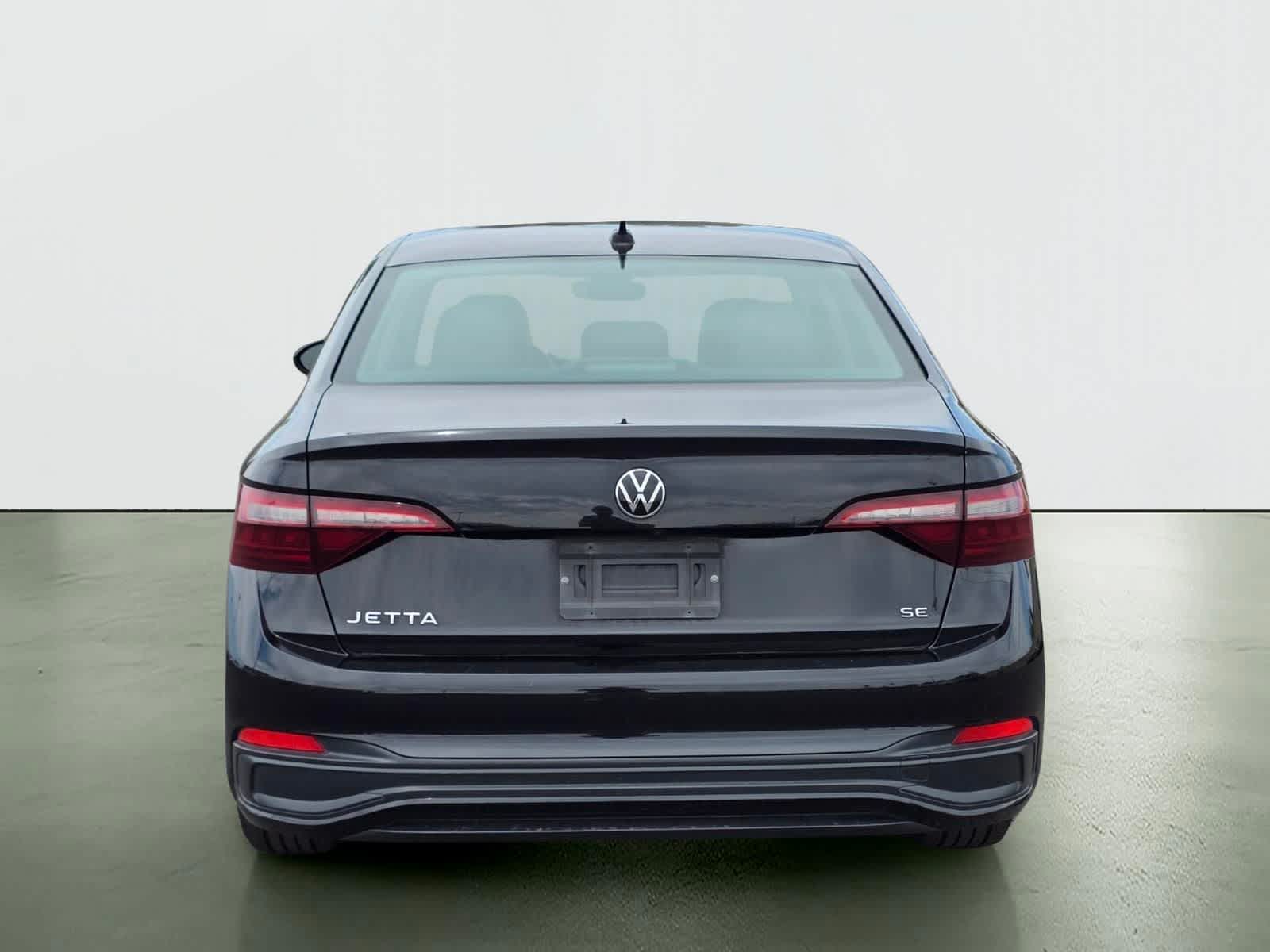 Thumbnail: 2024 Volkswagen Jetta - 5
