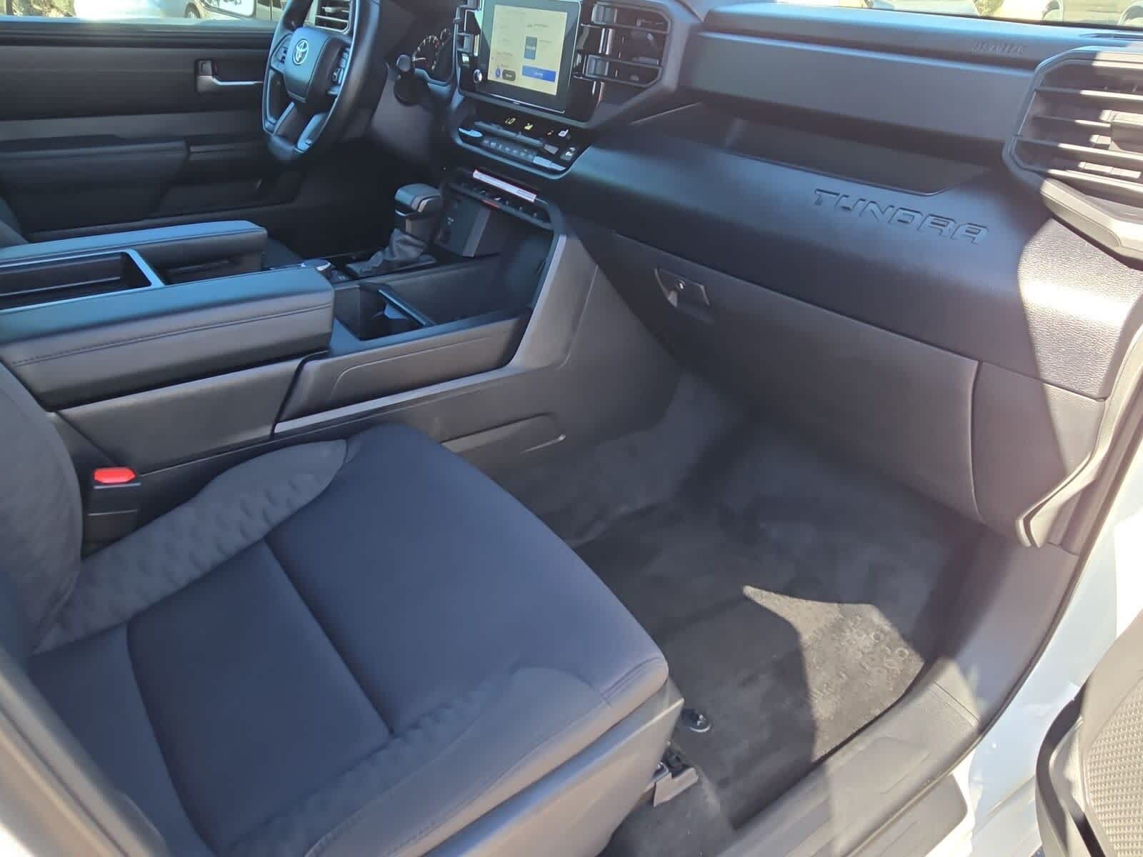 Thumbnail: 2025 Toyota Tundra - 11