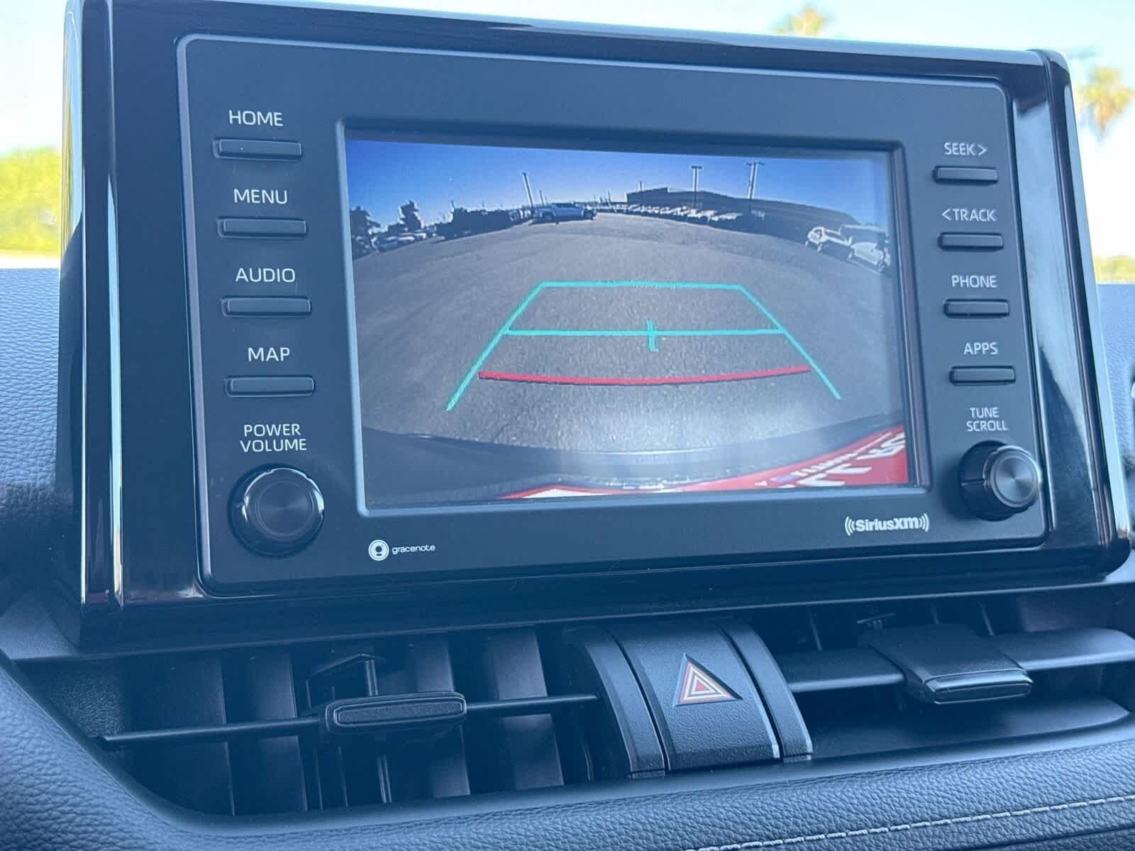 Thumbnail: 2022 Toyota RAV4 - 21