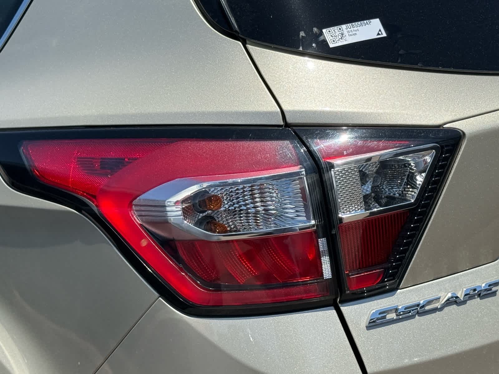 2018 Ford Escape SEL 12