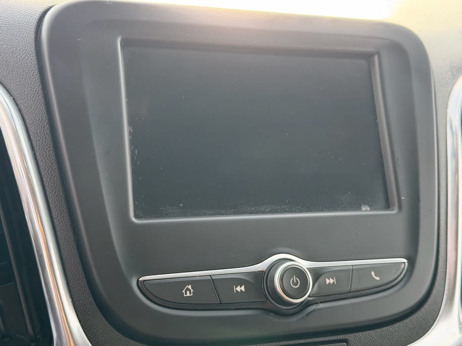 Thumbnail: 2020 Chevrolet Equinox - 8