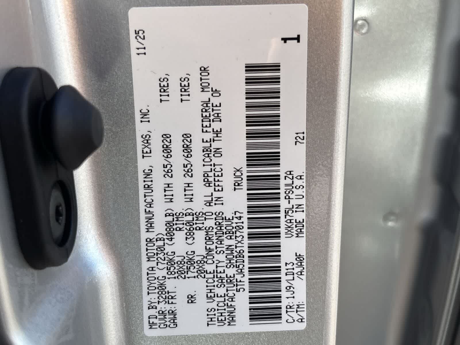 Thumbnail: 2026 Toyota Tundra - 33