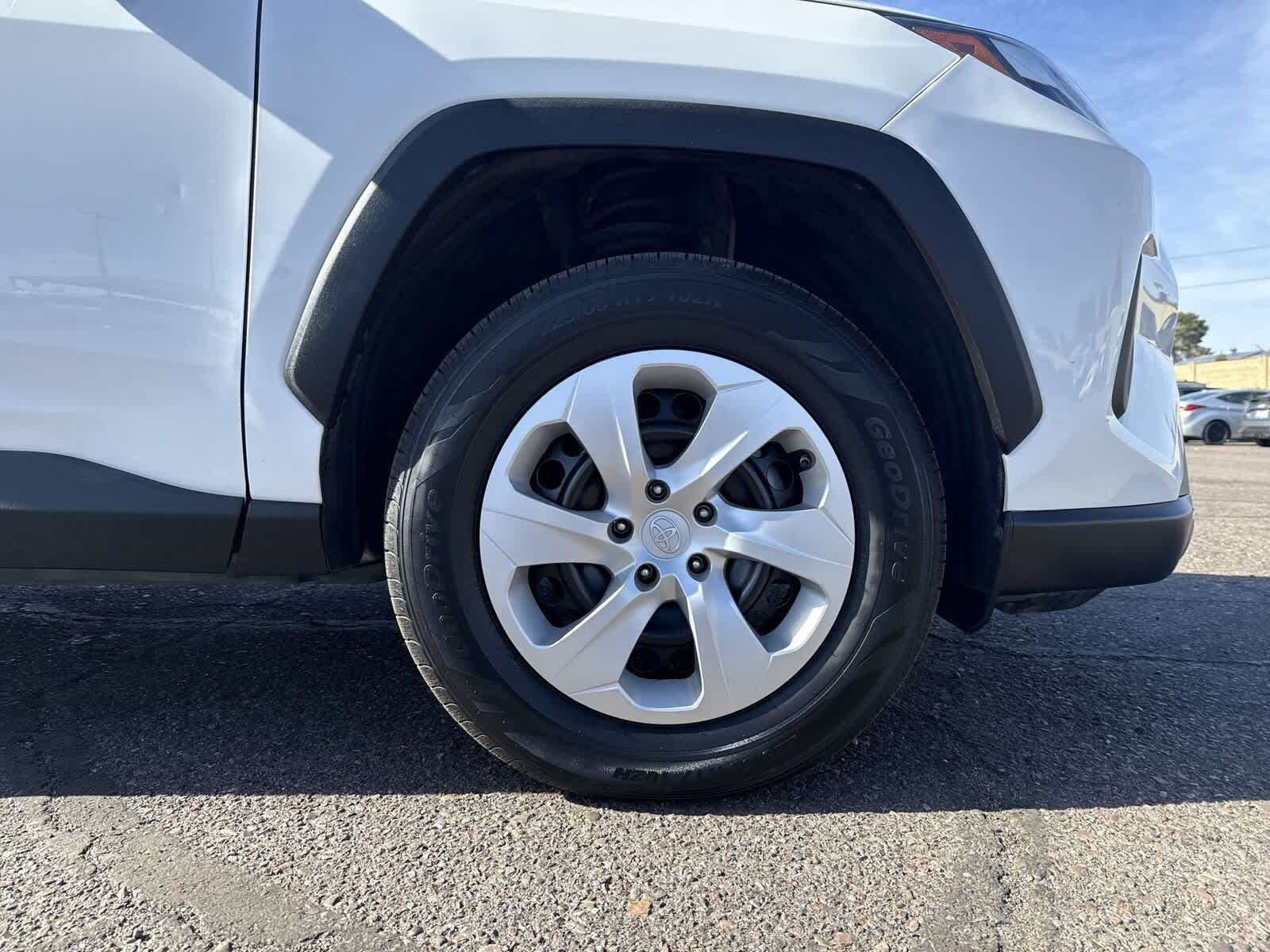 Thumbnail: 2024 Toyota RAV4 - 10