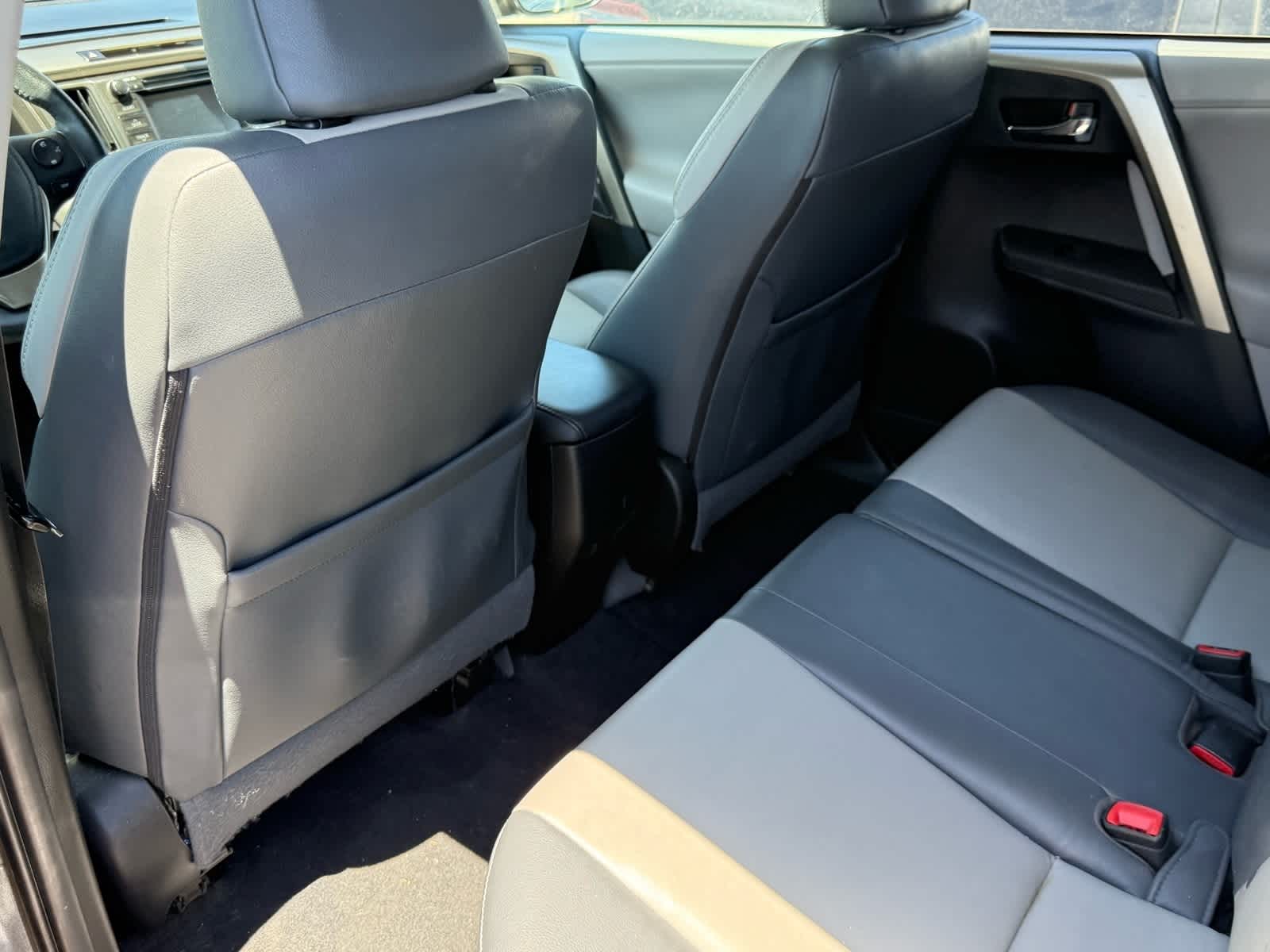 Thumbnail: 2013 Toyota RAV4 - 9