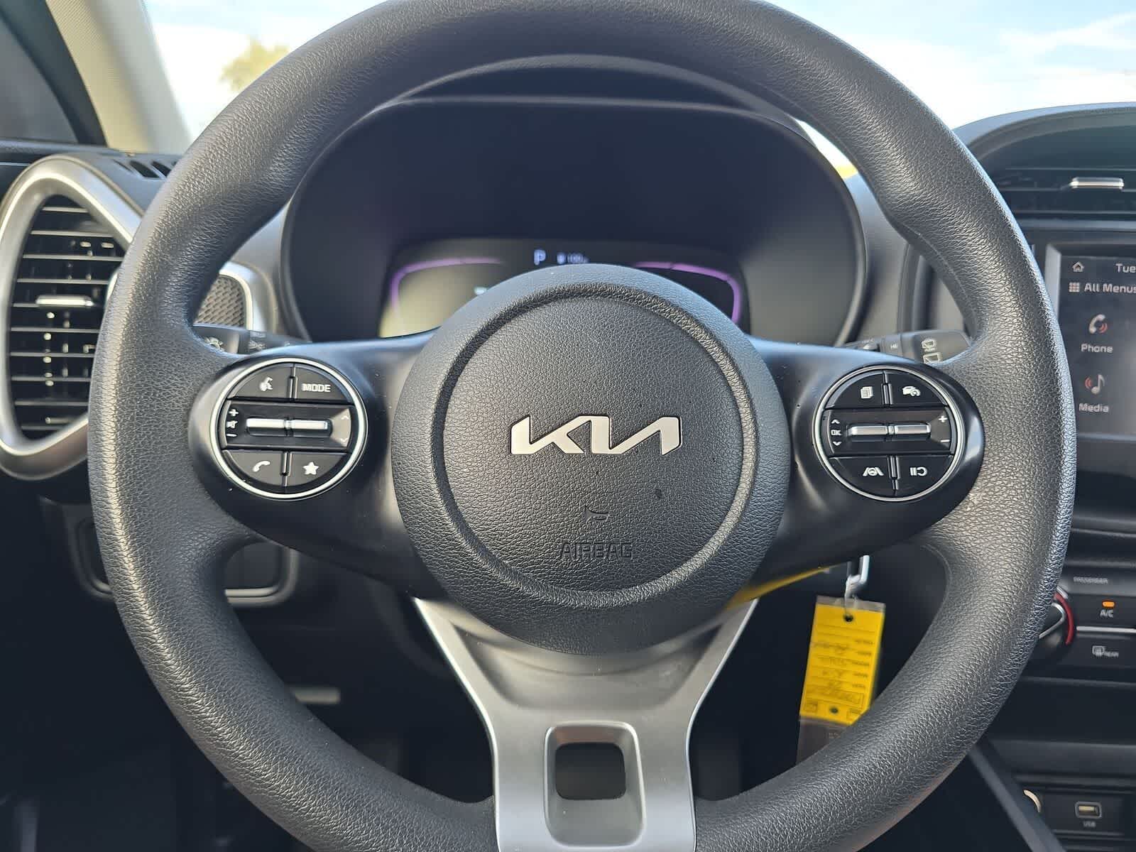 Thumbnail: 2023 Kia Soul - 27