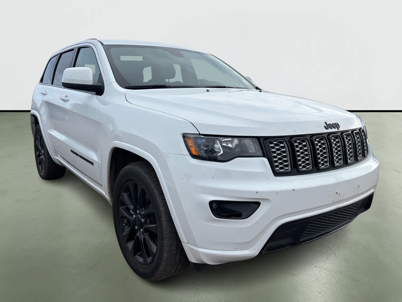 Thumbnail: 2021 Jeep Grand Cherokee - 5