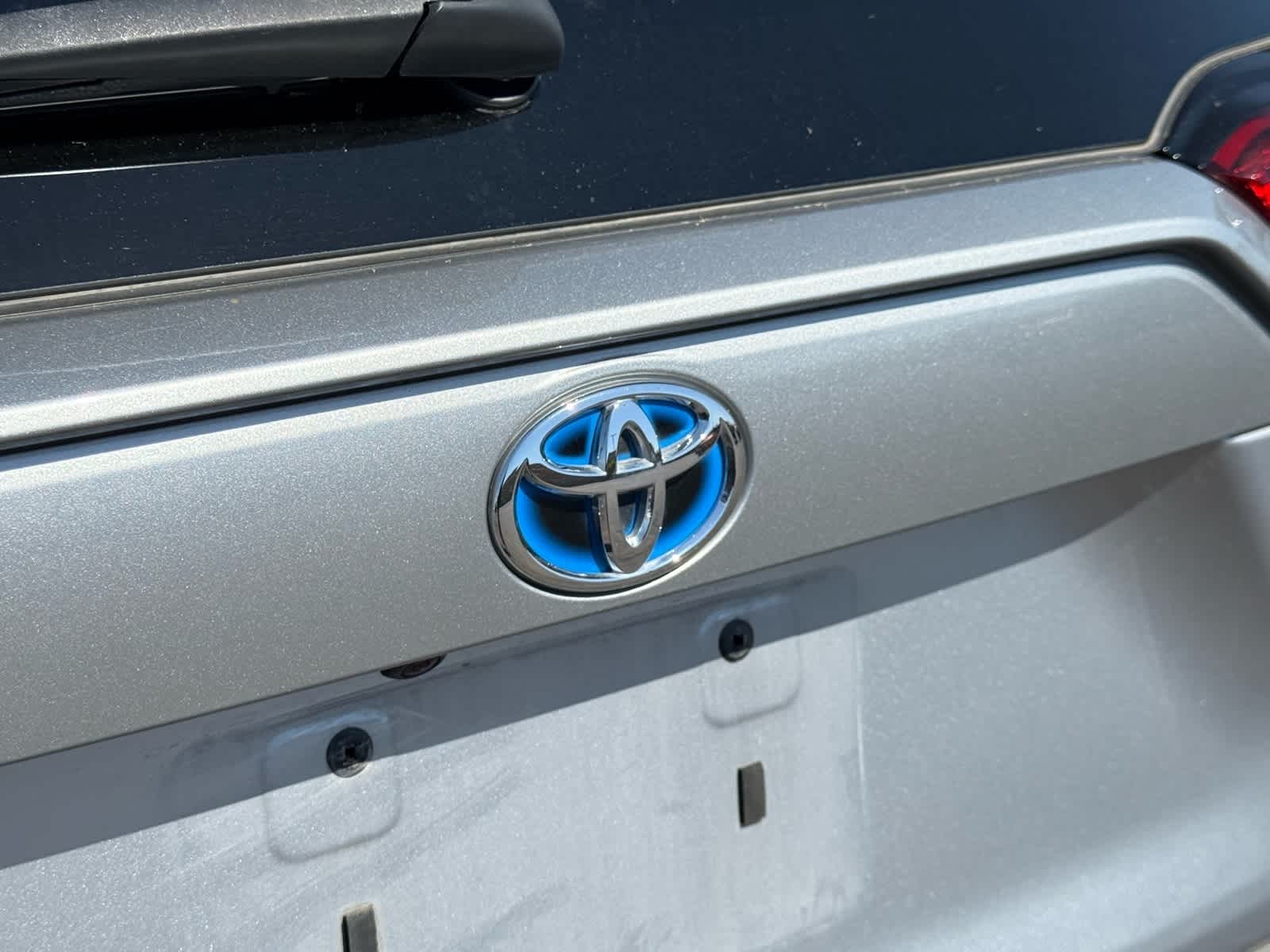 Thumbnail: 2021 Toyota RAV4 - 15