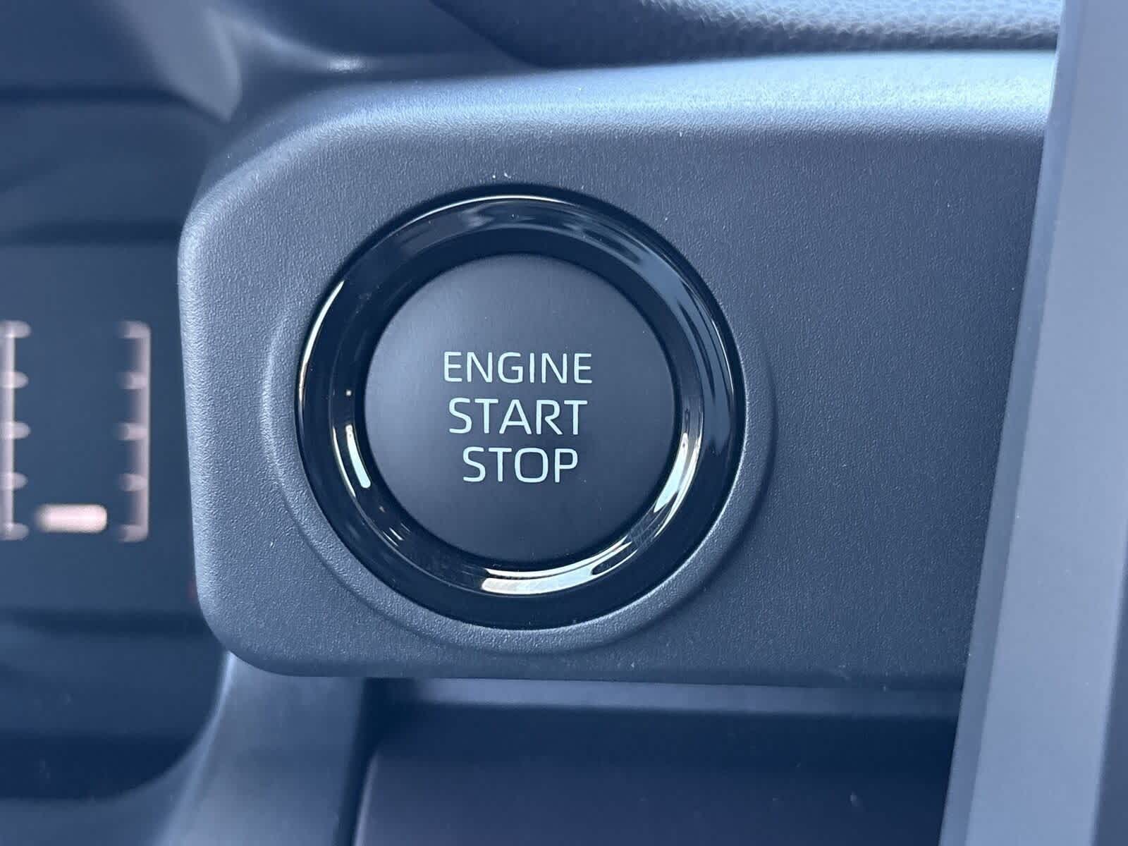 Thumbnail: 2025 Toyota Tacoma - 25