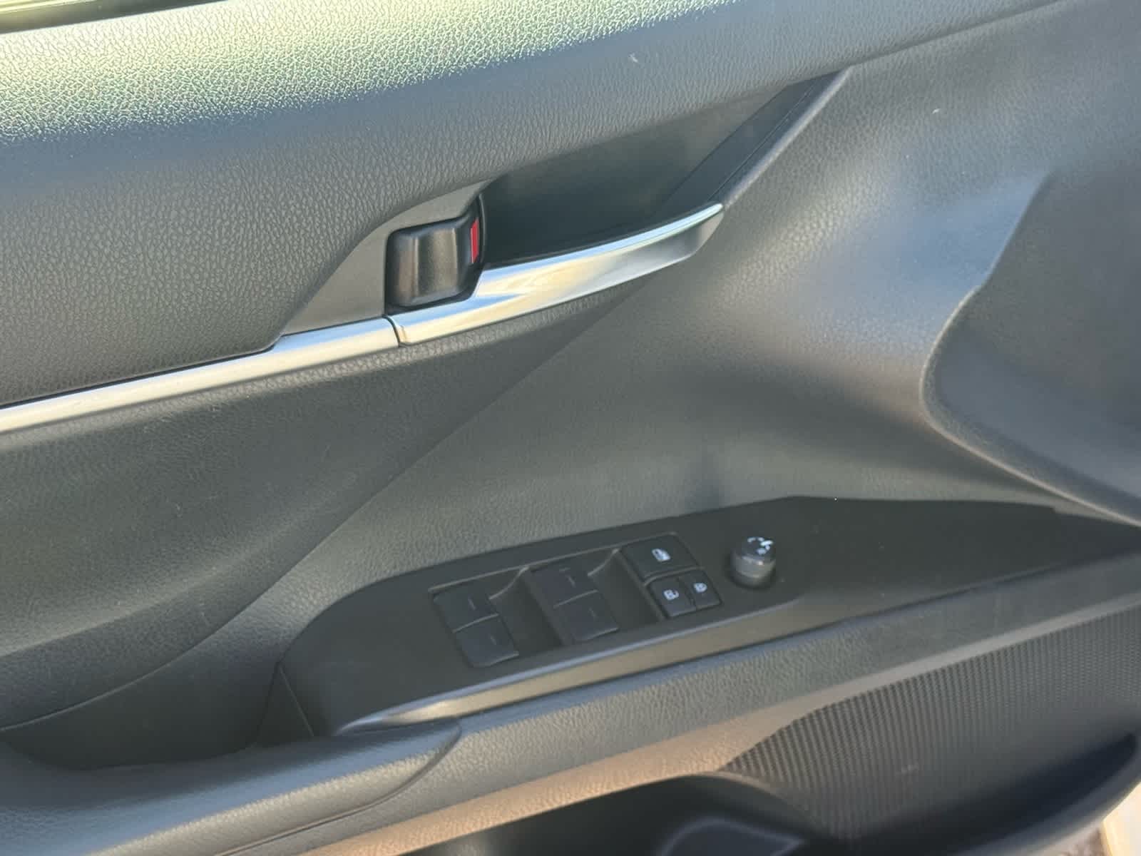 2023 Toyota Camry SE 13