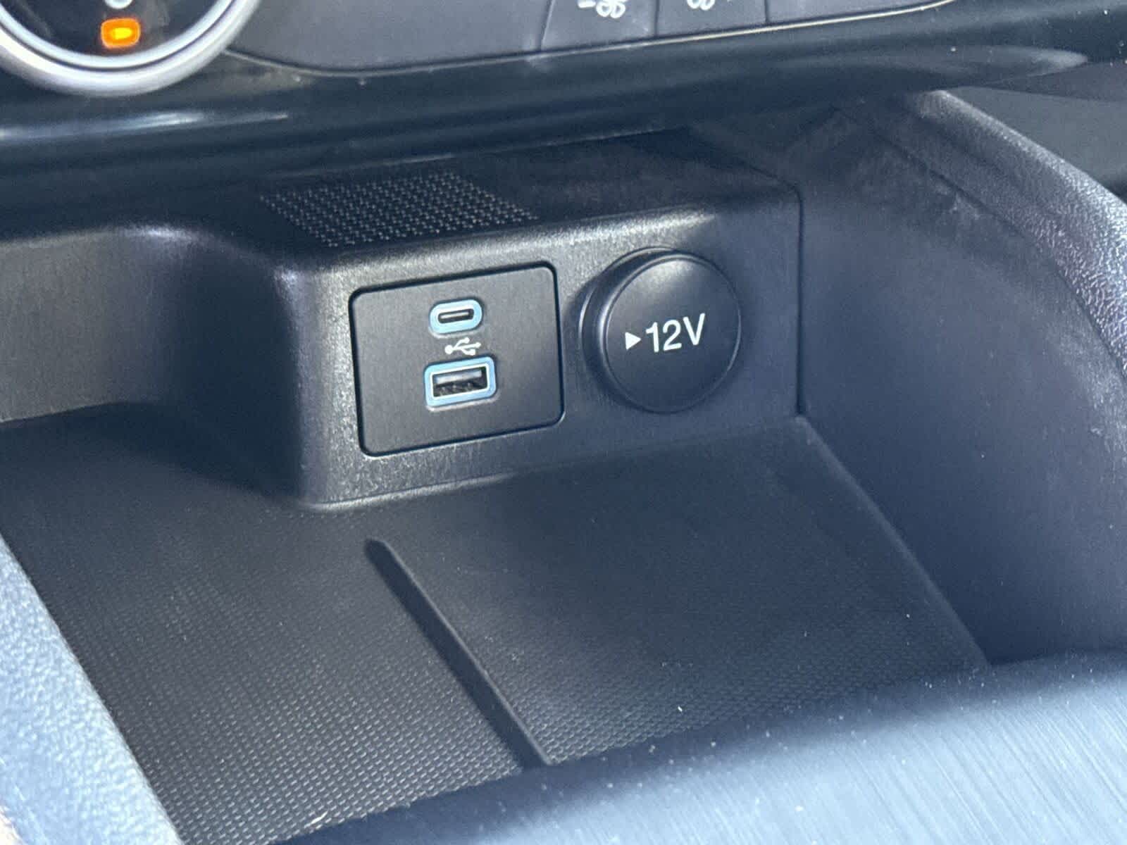 Thumbnail: 2022 Ford Escape - 23