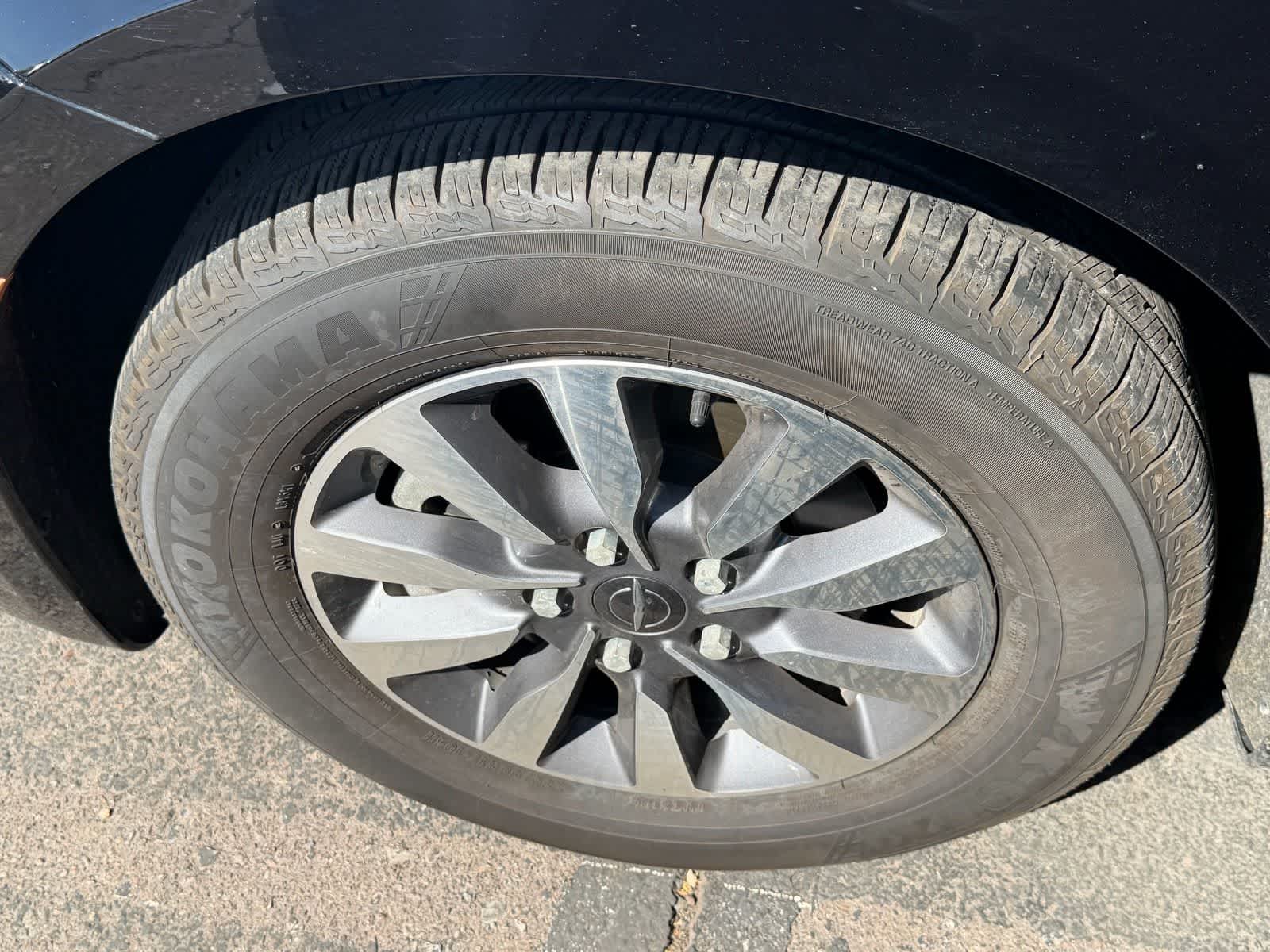 Thumbnail: 2024 Chrysler Pacifica - 5