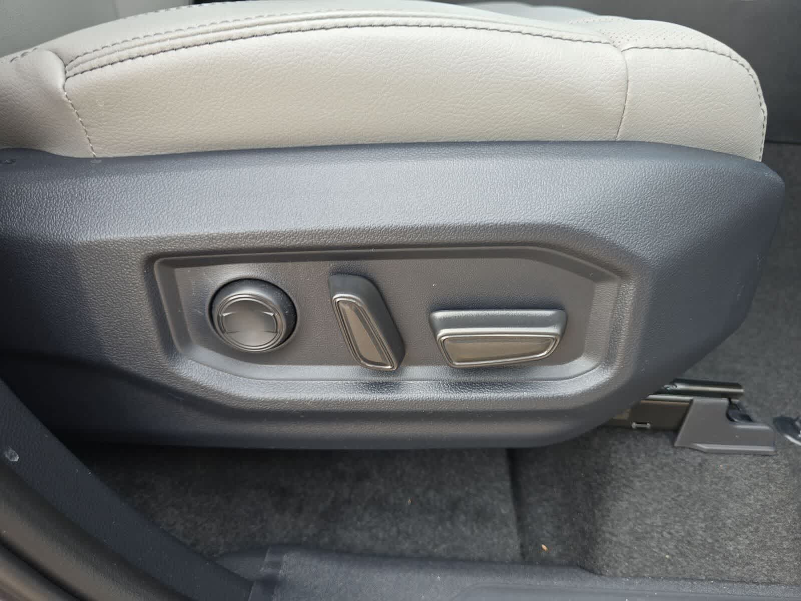 Thumbnail: 2026 Toyota Tundra - 12