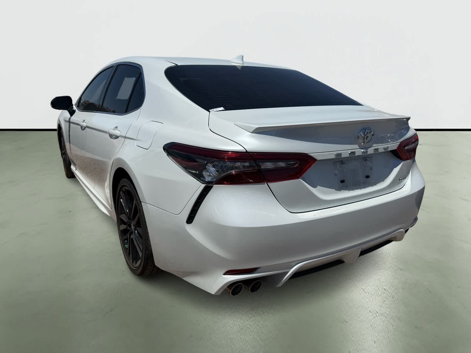 Thumbnail: 2022 Toyota Camry - 3