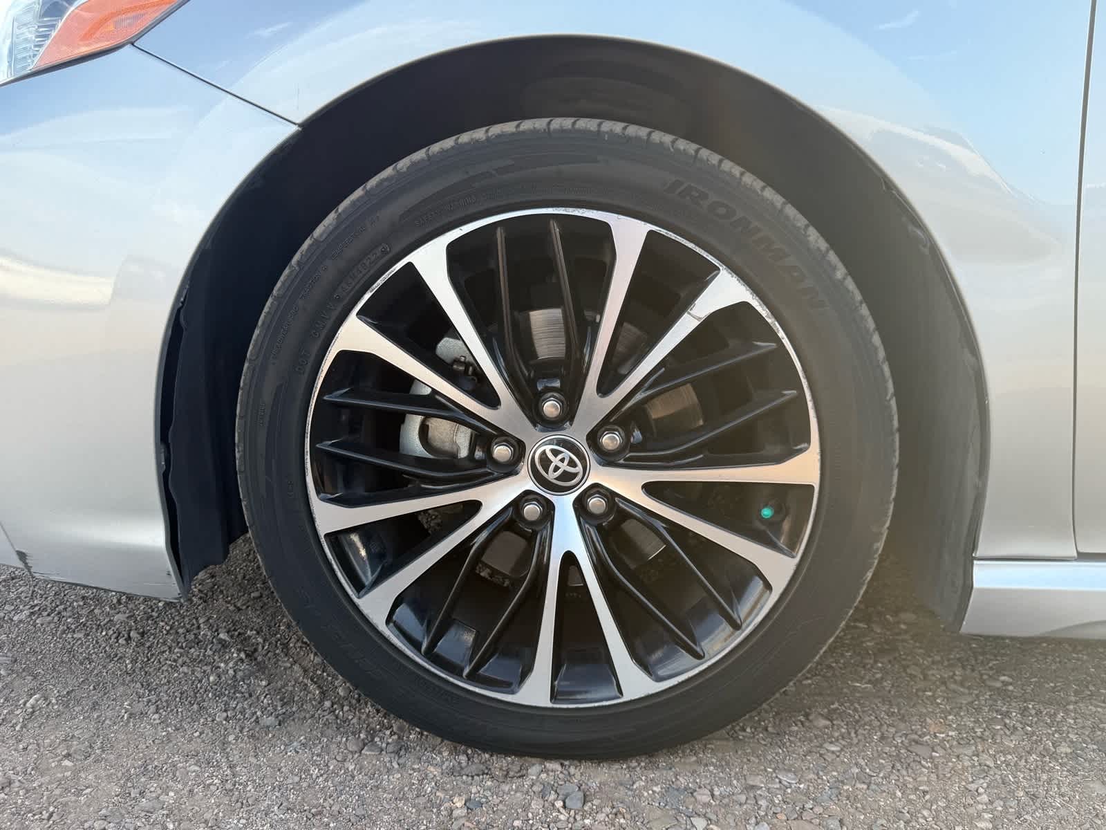 Thumbnail: 2020 Toyota Camry - 6