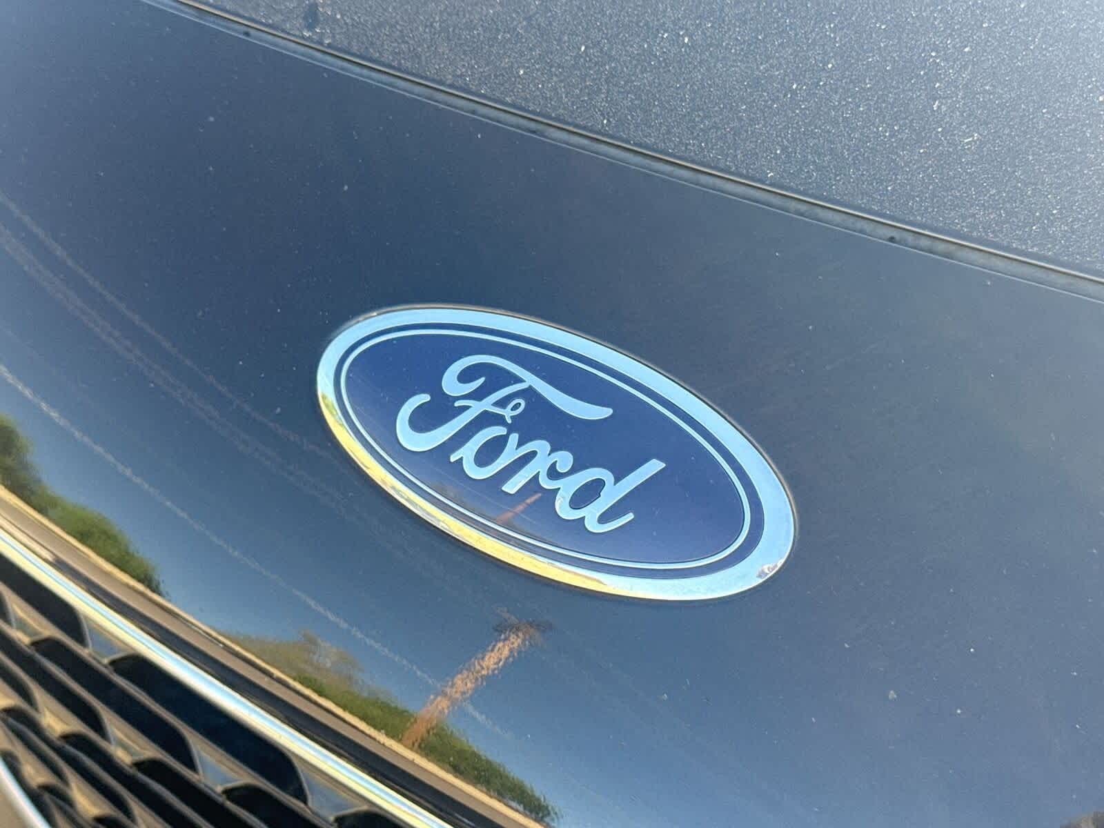 Thumbnail: 2022 Ford Escape - 32