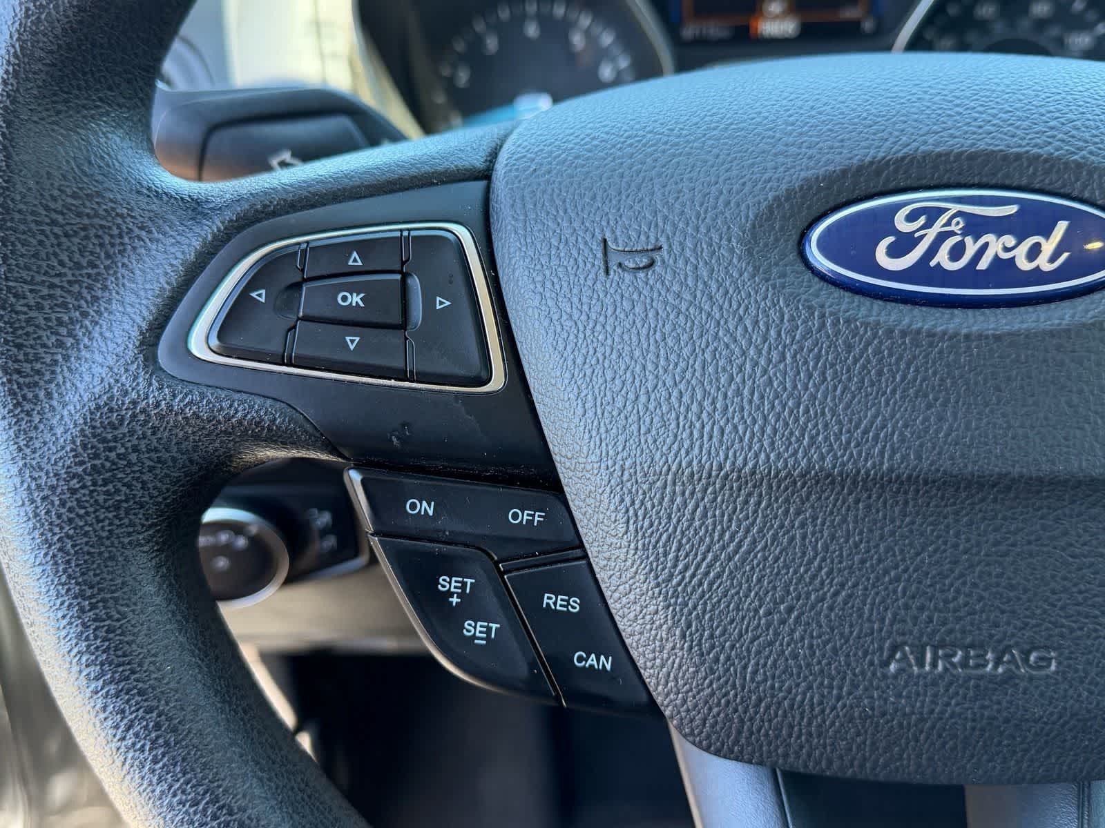 Thumbnail: 2017 Ford Focus - 18