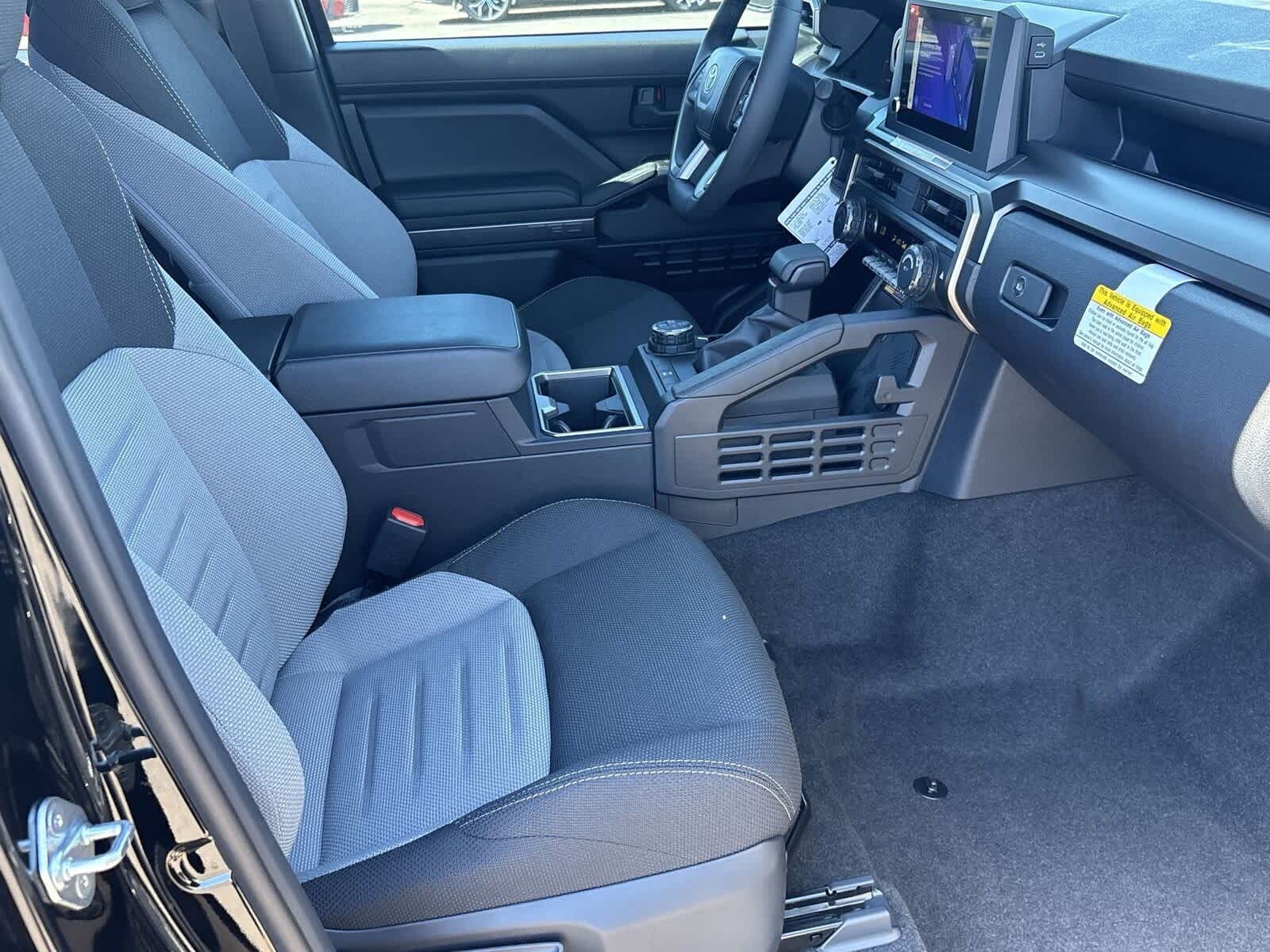 Thumbnail: 2025 Toyota 4Runner - 12