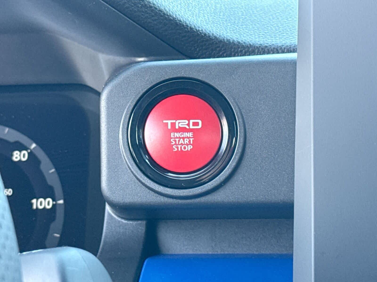 Thumbnail: 2025 Toyota Tacoma - 25