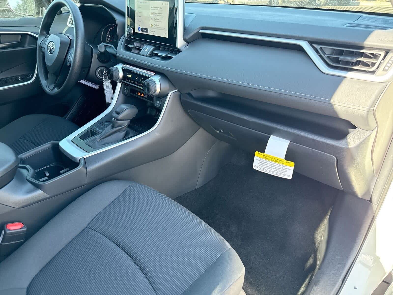 Thumbnail: 2025 Toyota RAV4 - 11