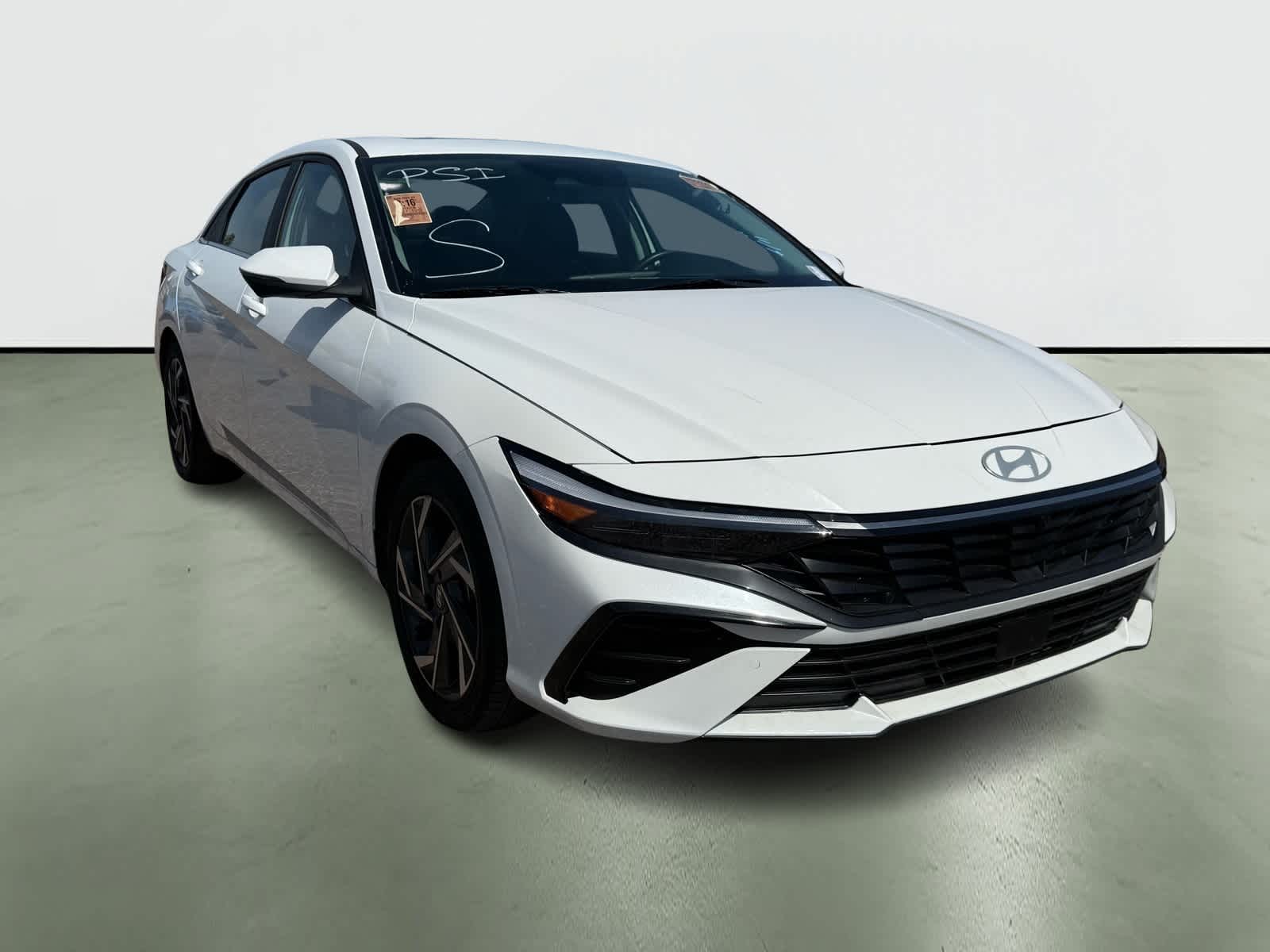 2024 Hyundai Elantra Limited Edition 5