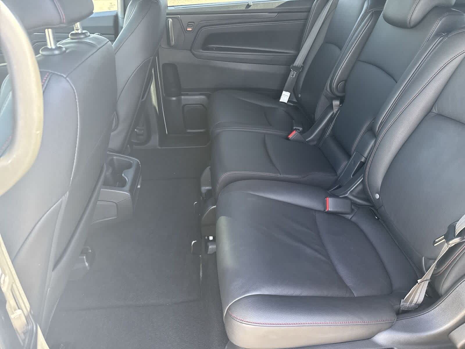 Thumbnail: 2025 Honda Odyssey - 14