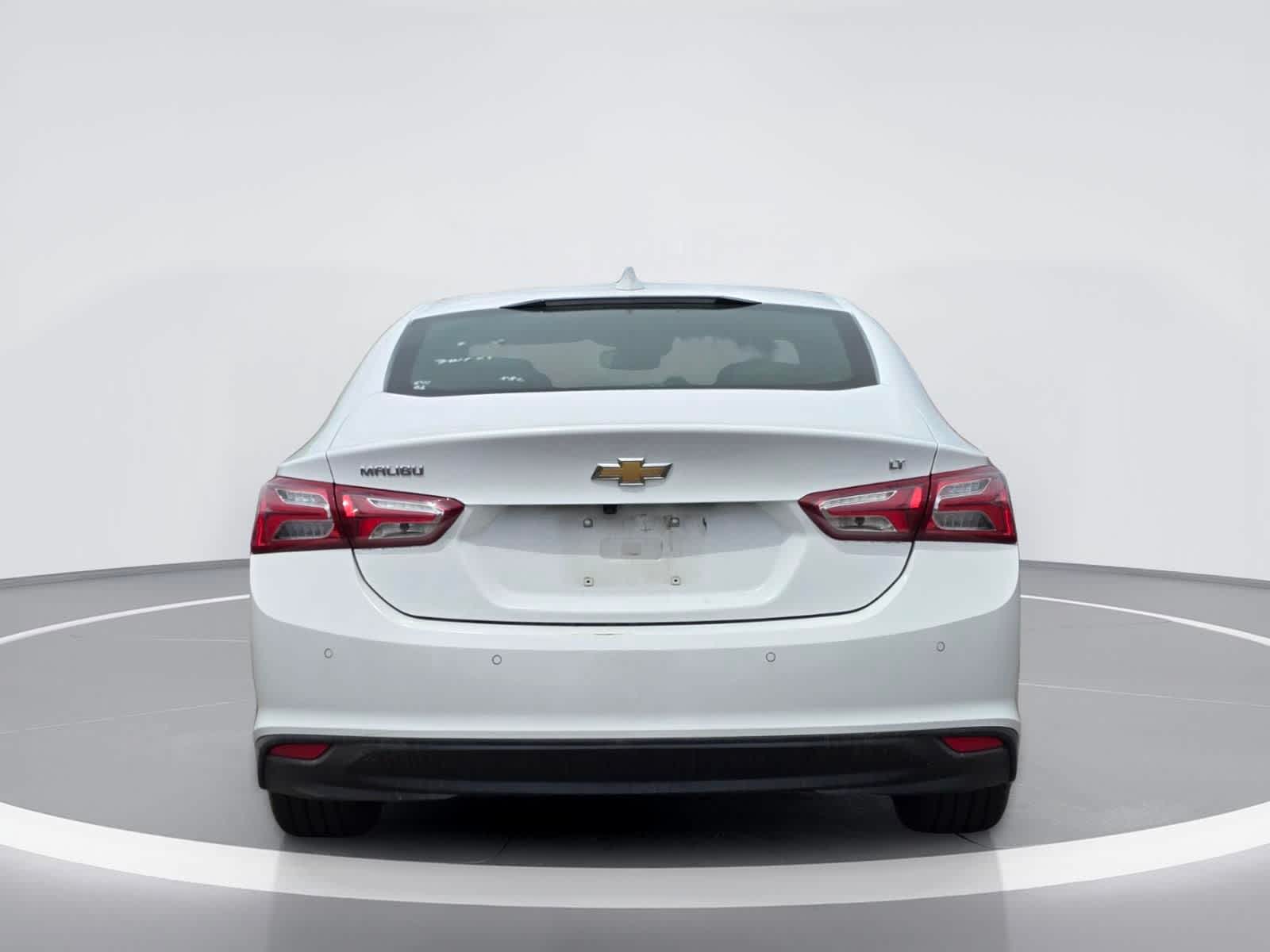 Thumbnail: 2024 Chevrolet Malibu - 4