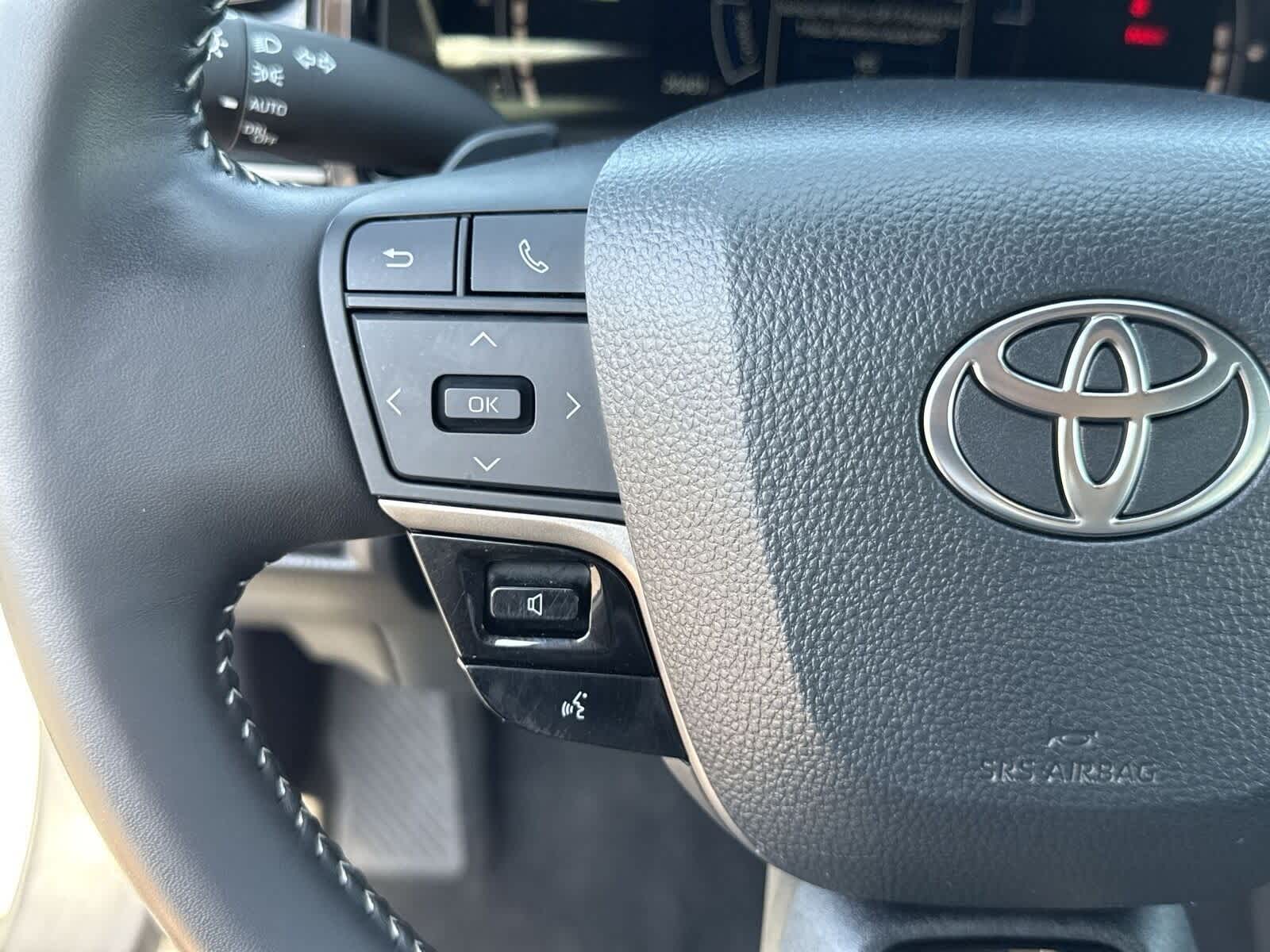 Thumbnail: 2025 Toyota Camry - 26