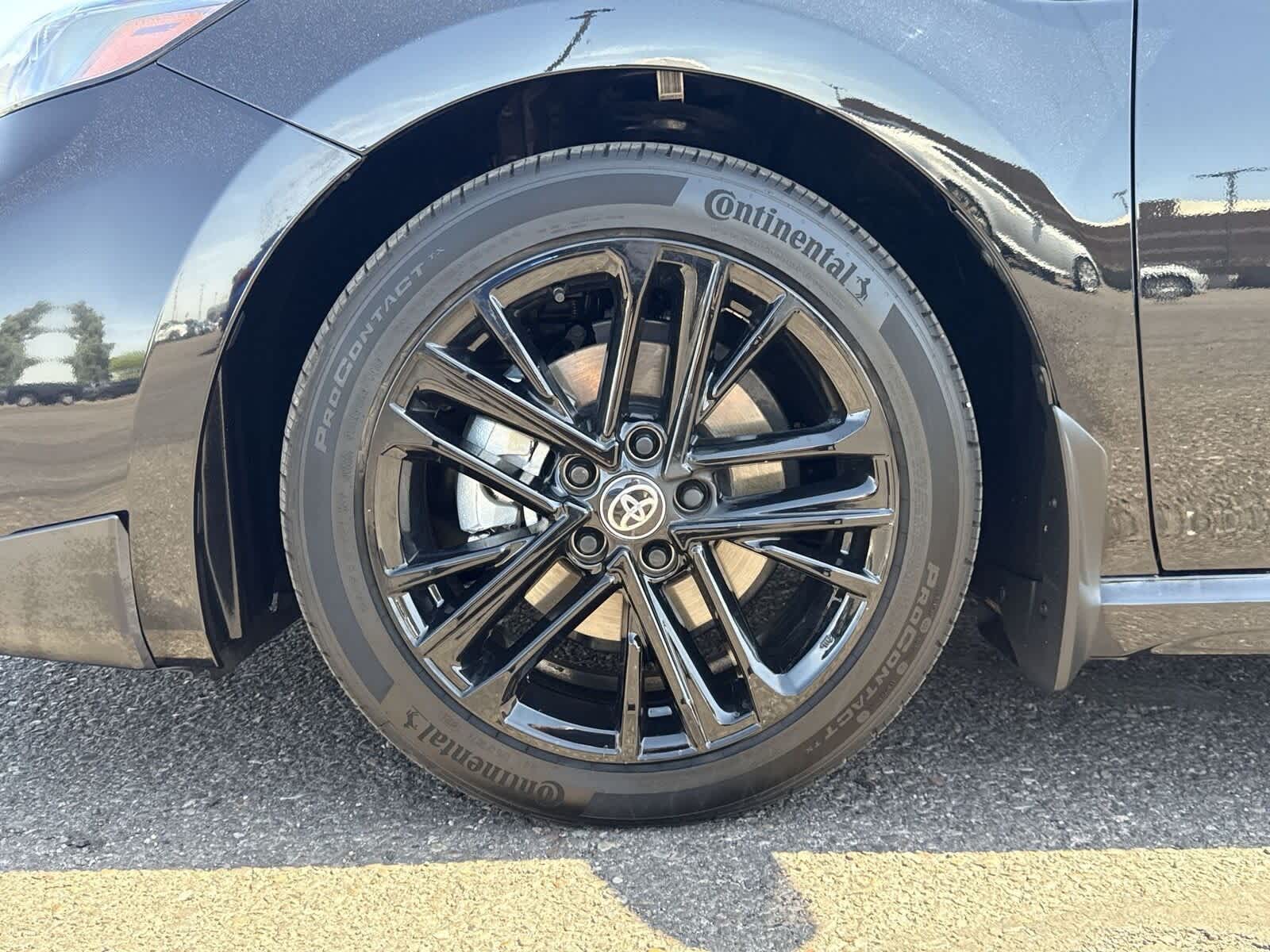 2025 Toyota Camry SE 10