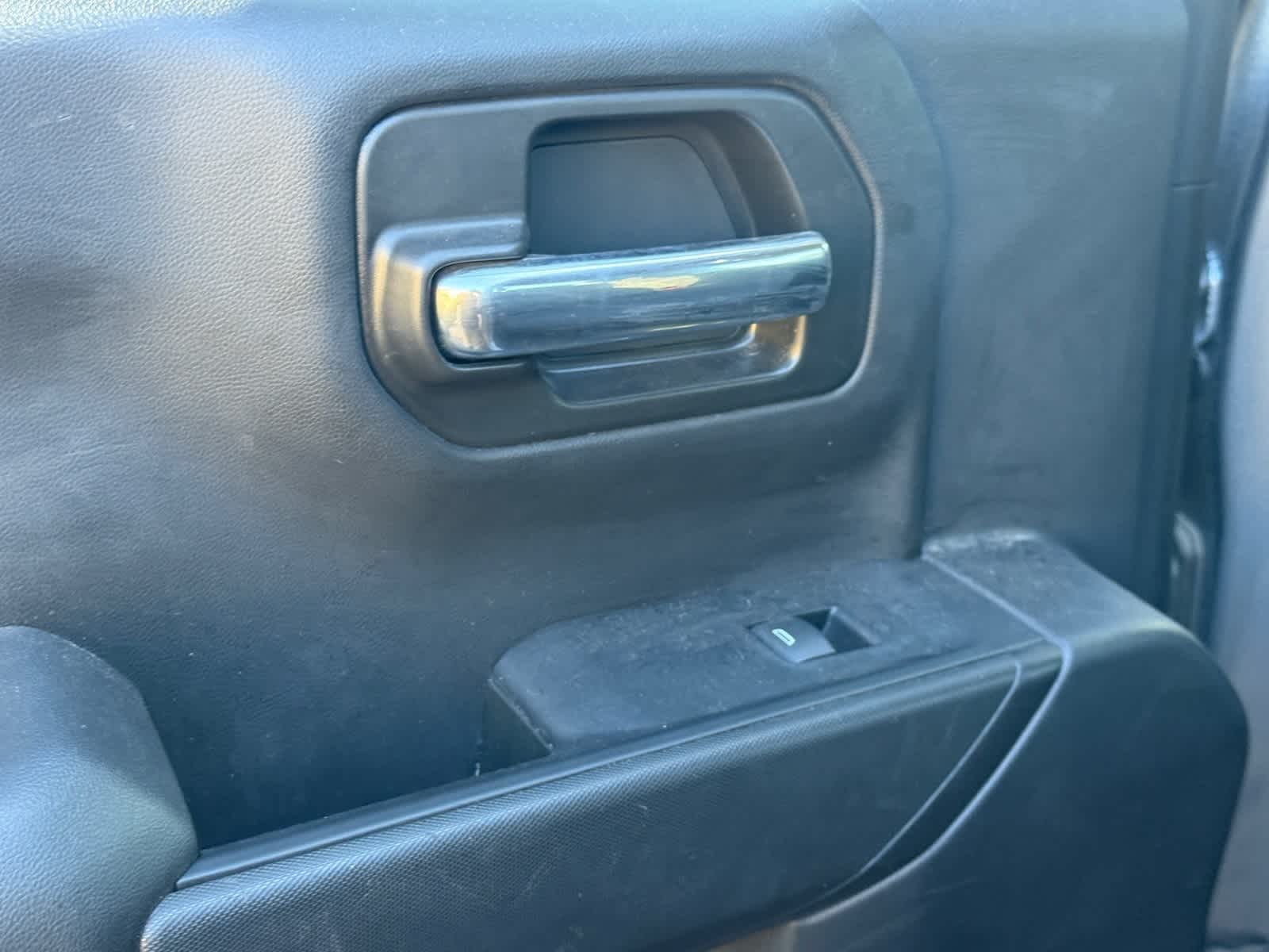 Thumbnail: 2022 Chevrolet Silverado 1500 - 13