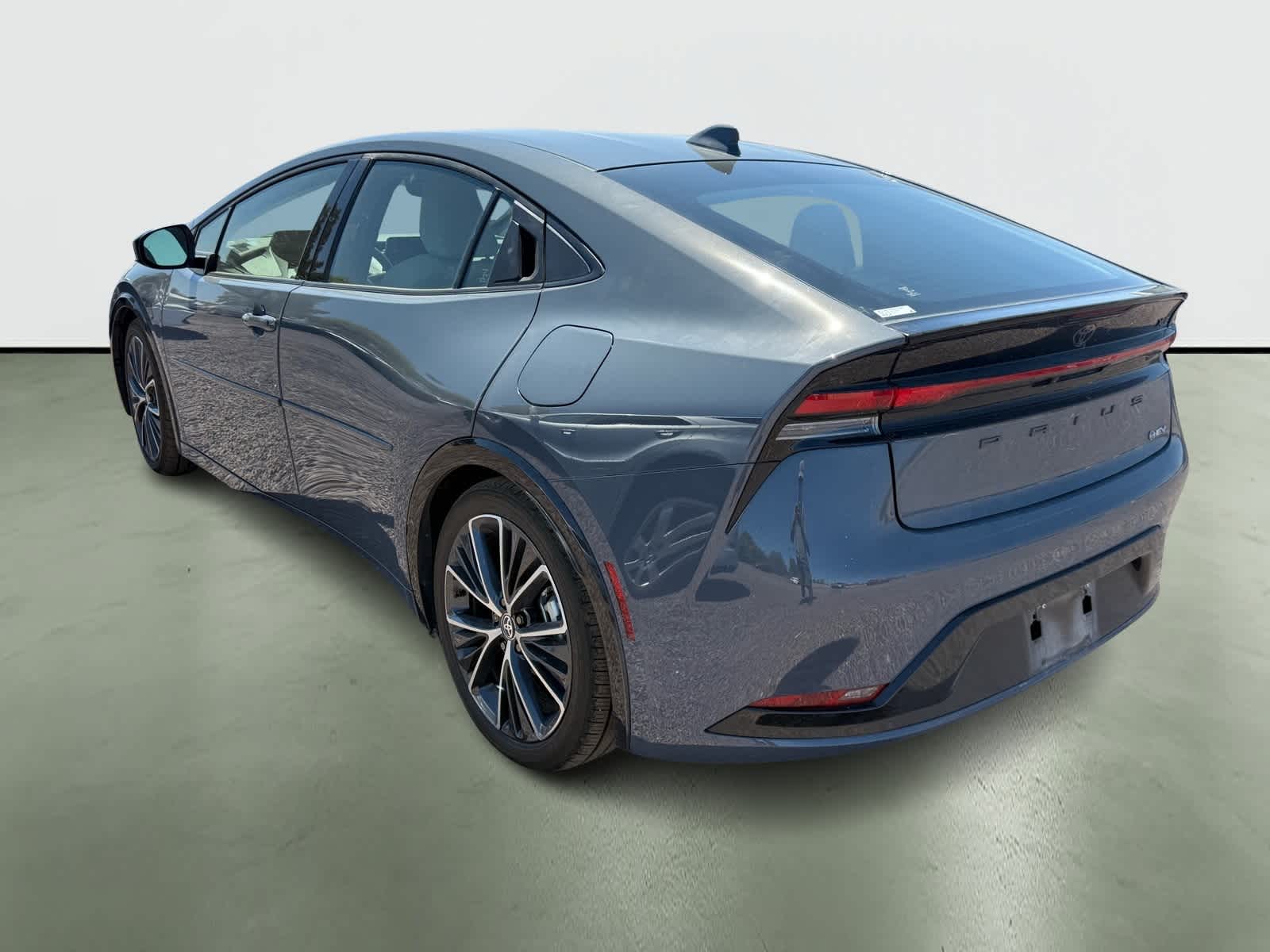 Thumbnail: 2024 Toyota Prius - 3