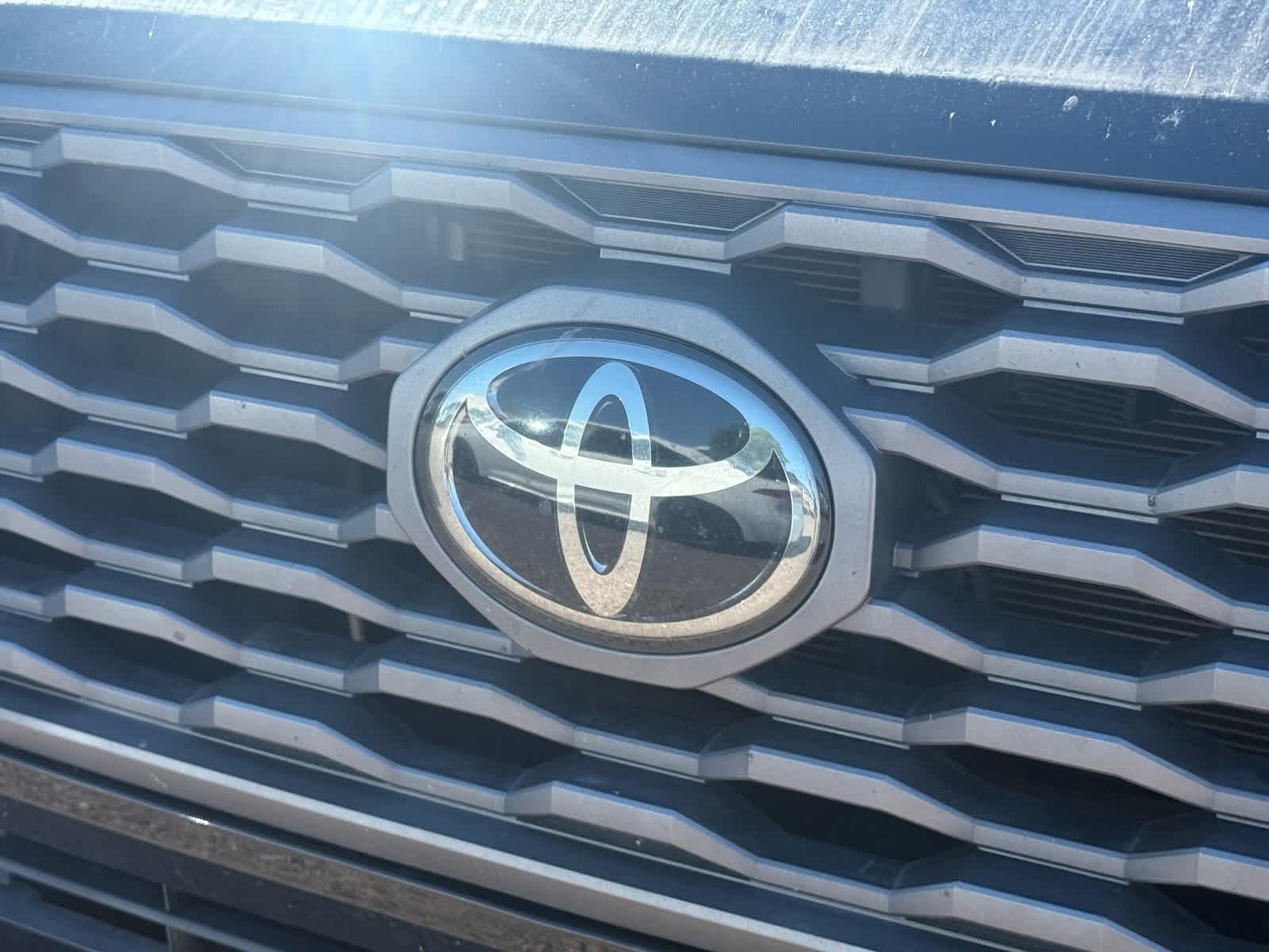 Thumbnail: 2021 Toyota Tacoma - 7