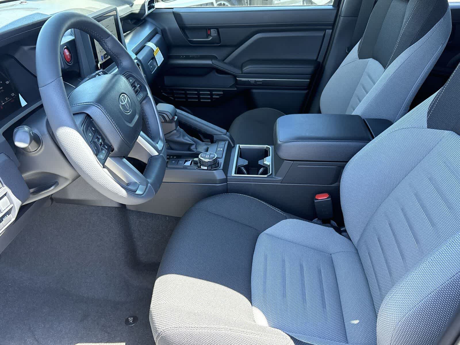 Thumbnail: 2025 Toyota 4Runner - 17