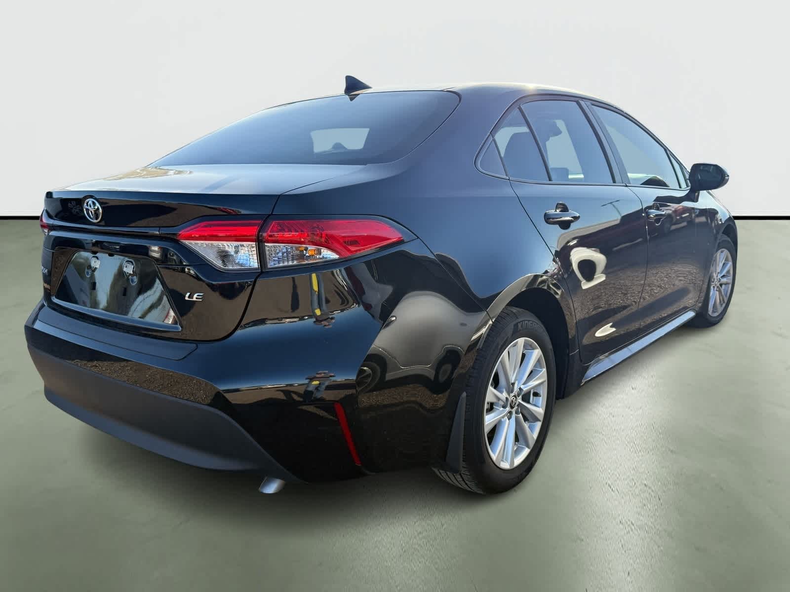 2024 Toyota Corolla LE 3