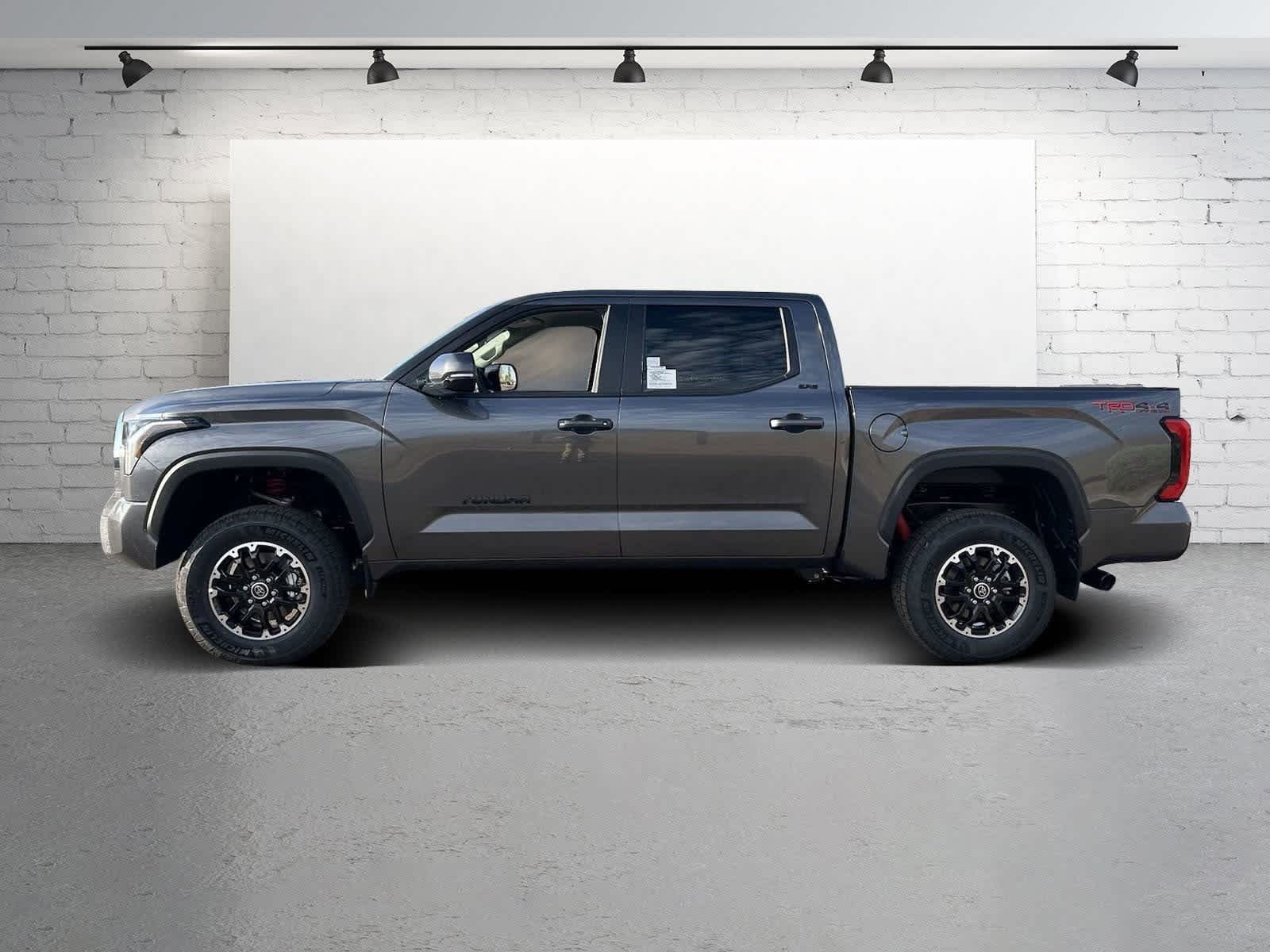 Thumbnail: 2024 Toyota Tundra - 3