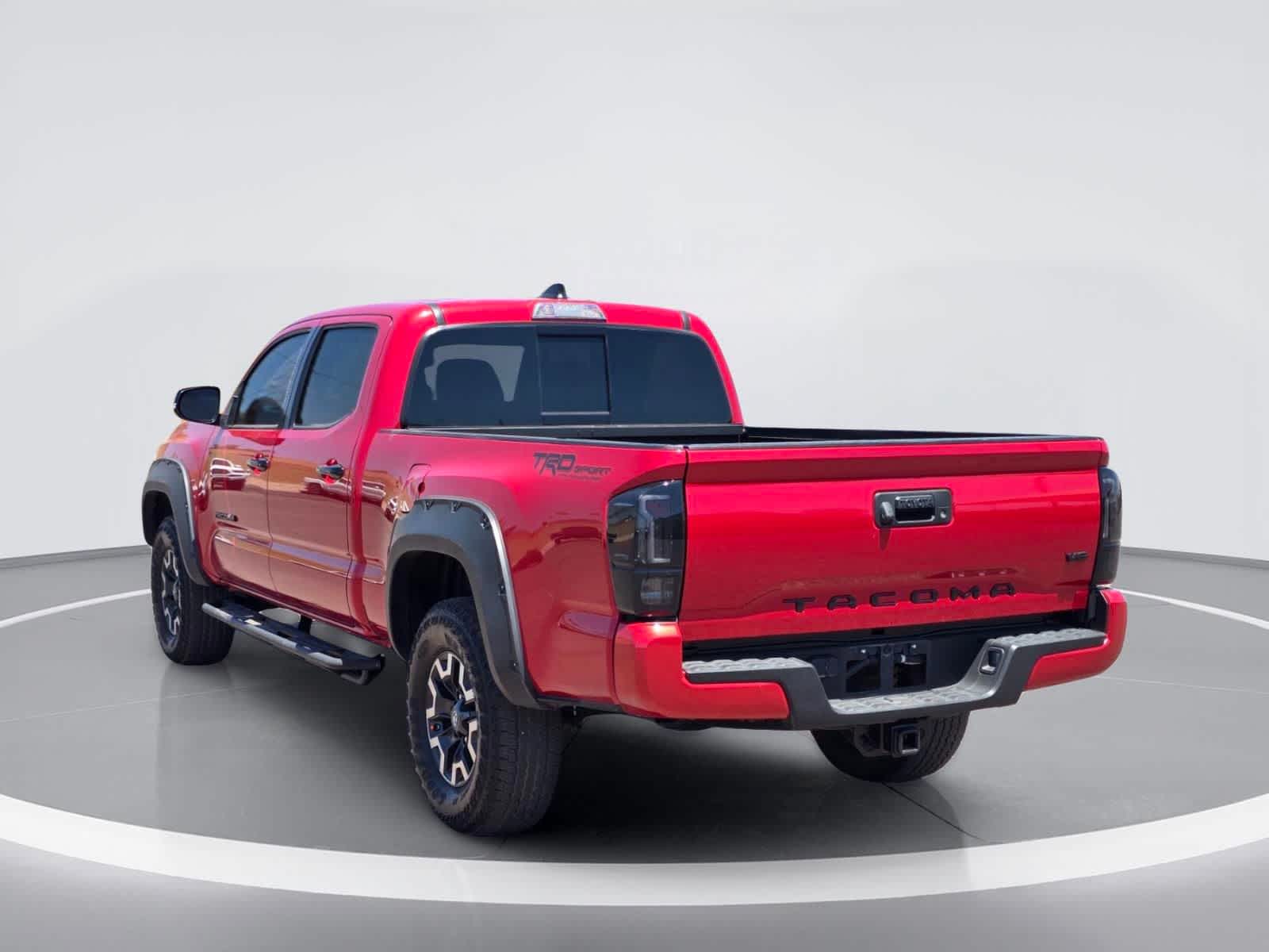 Thumbnail: 2020 Toyota Tacoma - 3