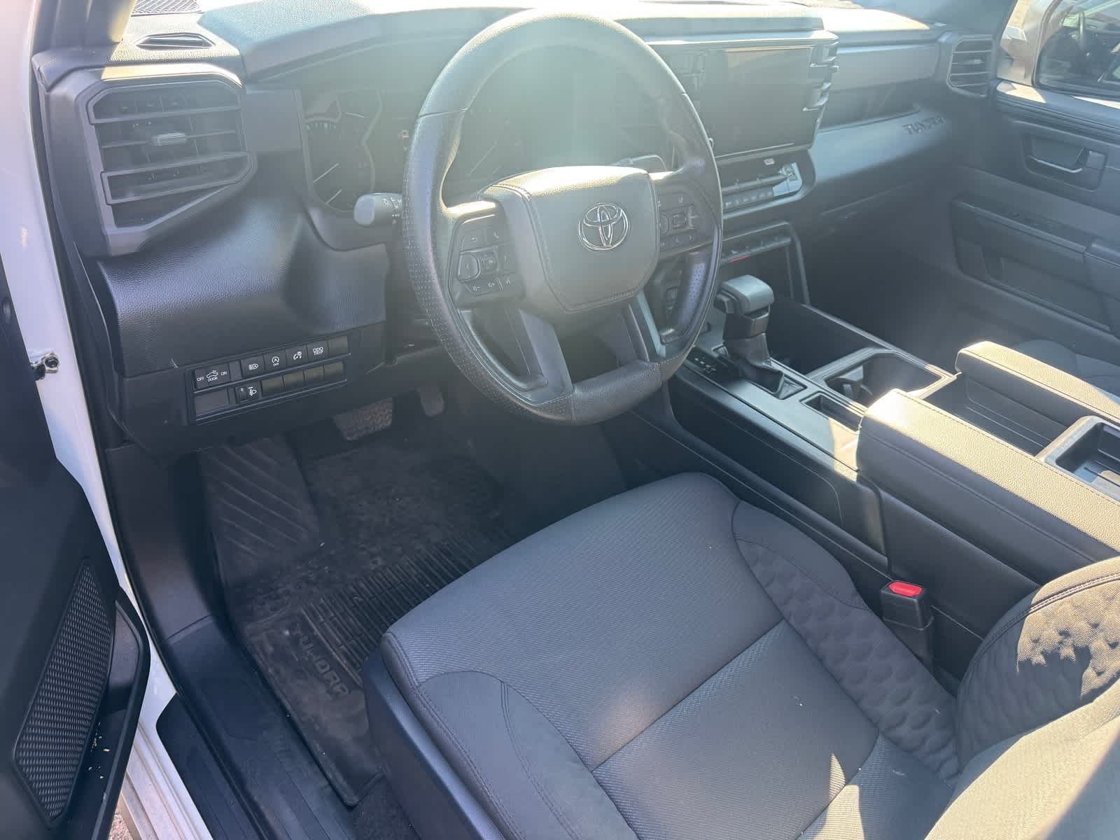 Thumbnail: 2025 Toyota Tundra - 12