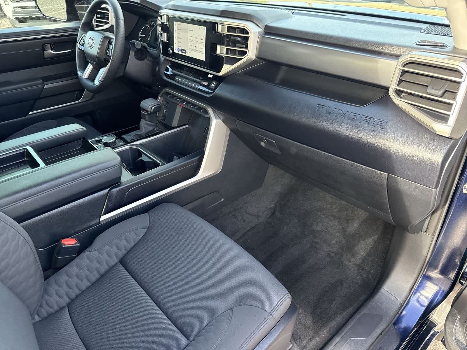 Thumbnail: 2024 Toyota Tundra - 11