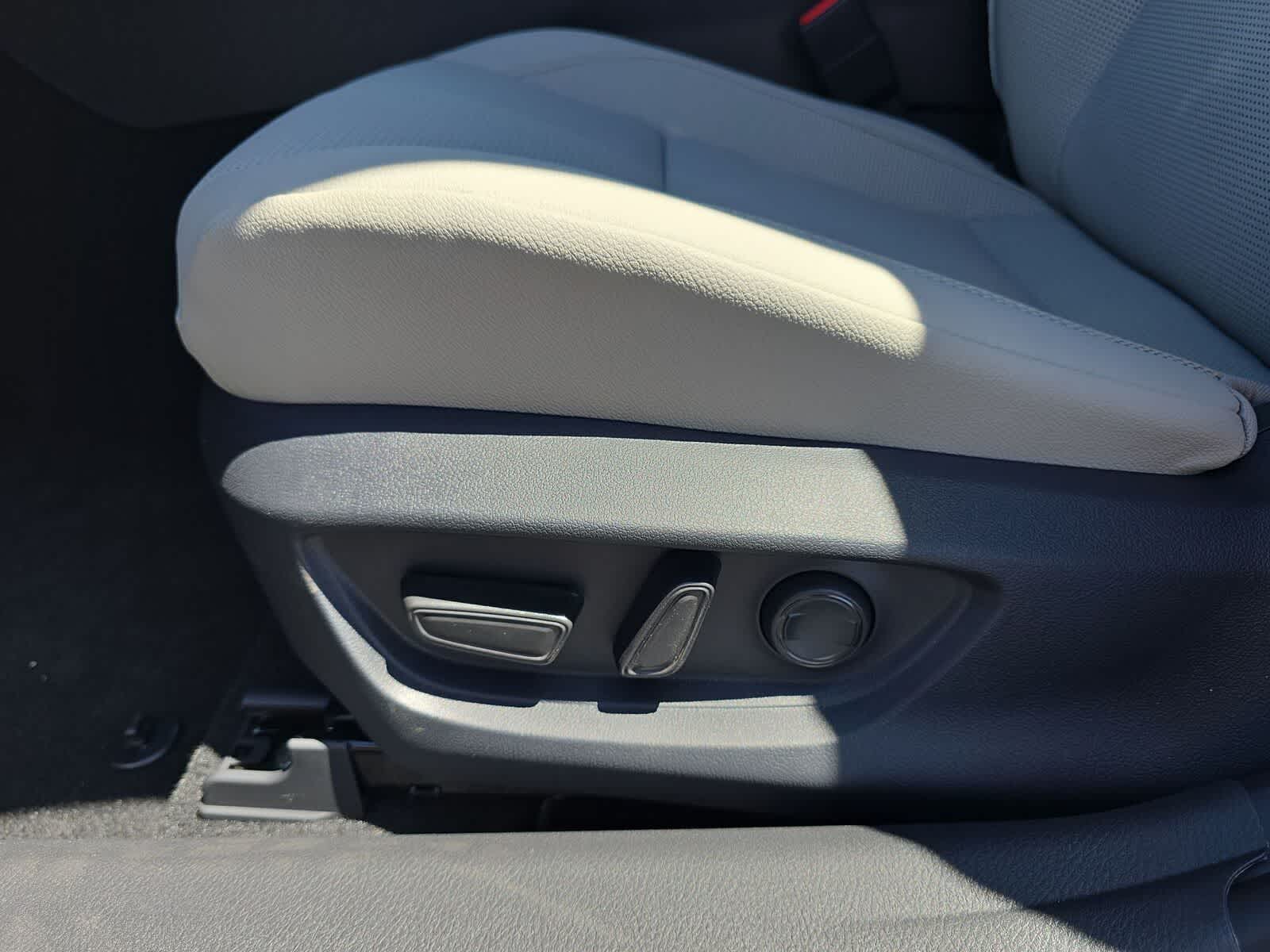 Thumbnail: 2026 Toyota Camry - 18