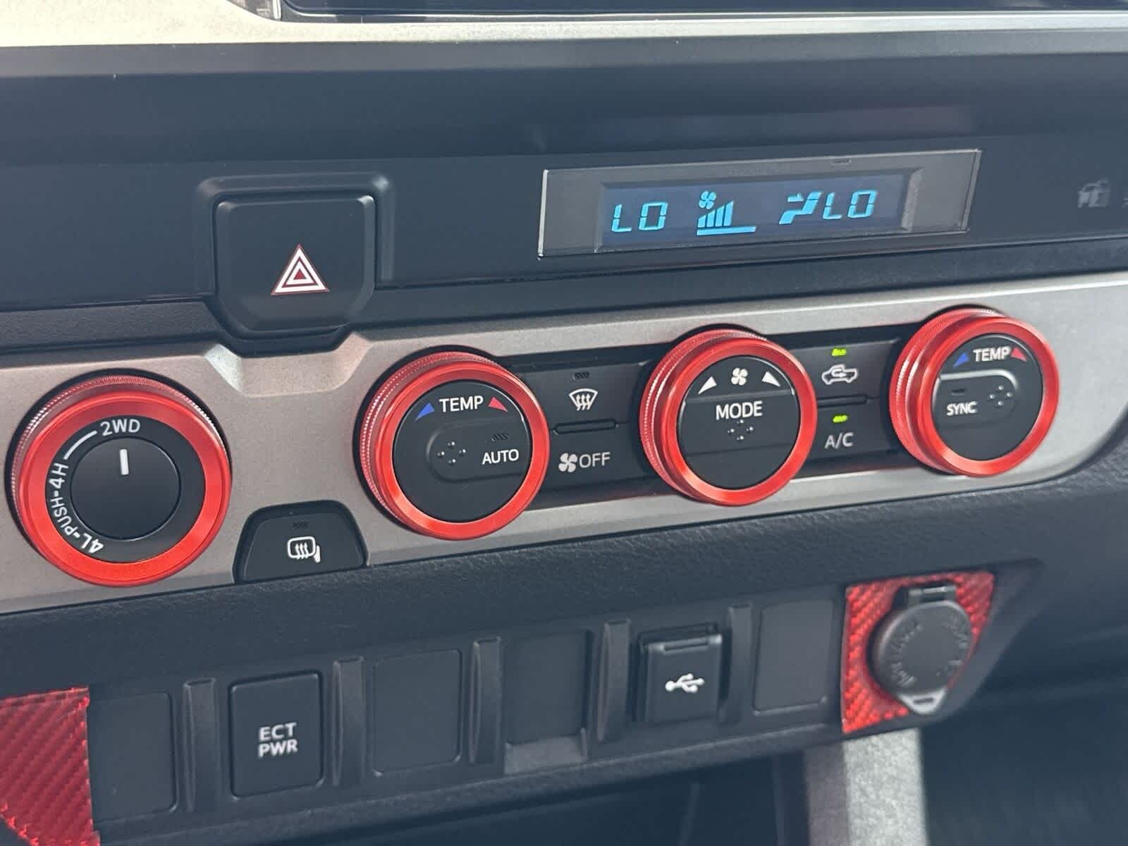 2023 Toyota Tacoma SR 23