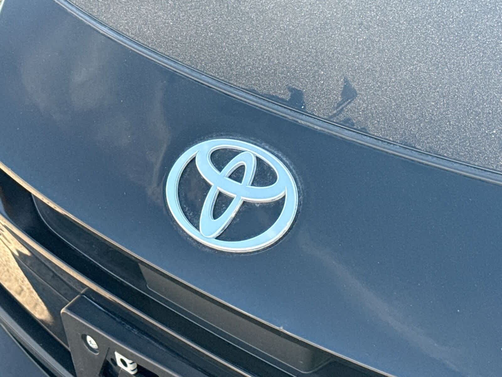 Thumbnail: 2024 Toyota Prius - 32